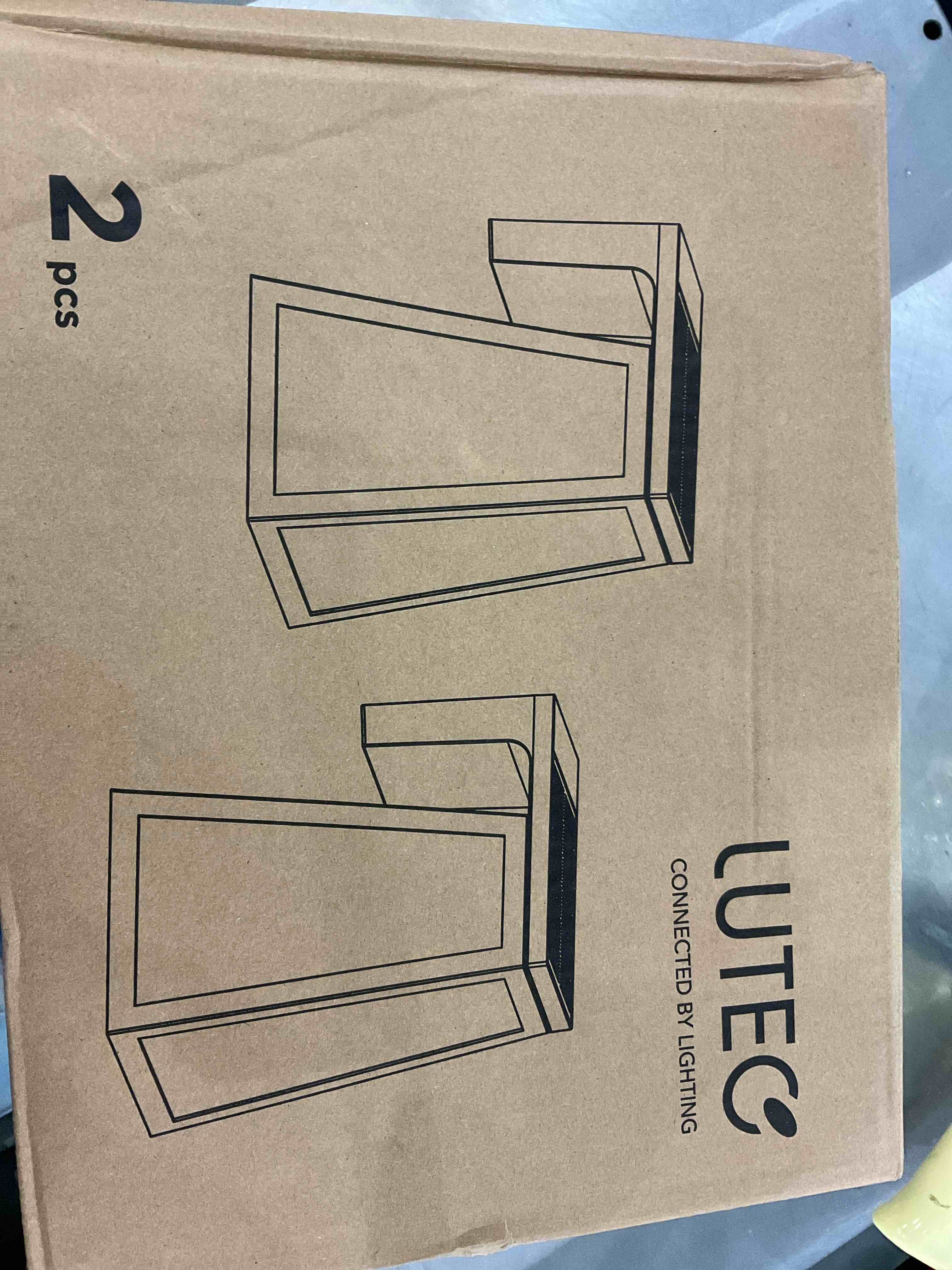https://s3.amazonaws.com/lotting-images-prod/BargainHunt/EXS01022420_1707921002503.jpeg