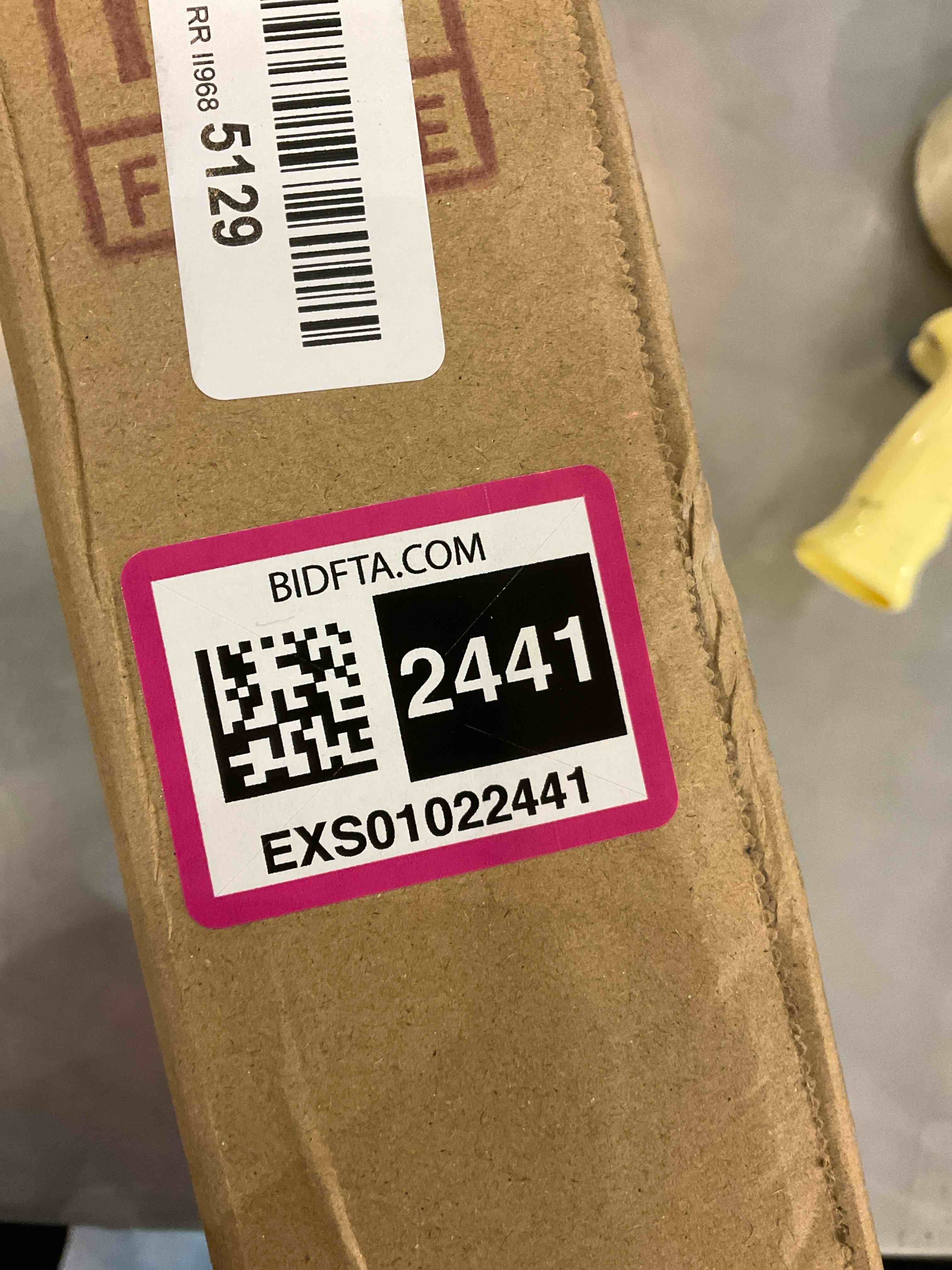 https://s3.amazonaws.com/lotting-images-prod/BargainHunt/EXS01022441_1707925355044.jpeg