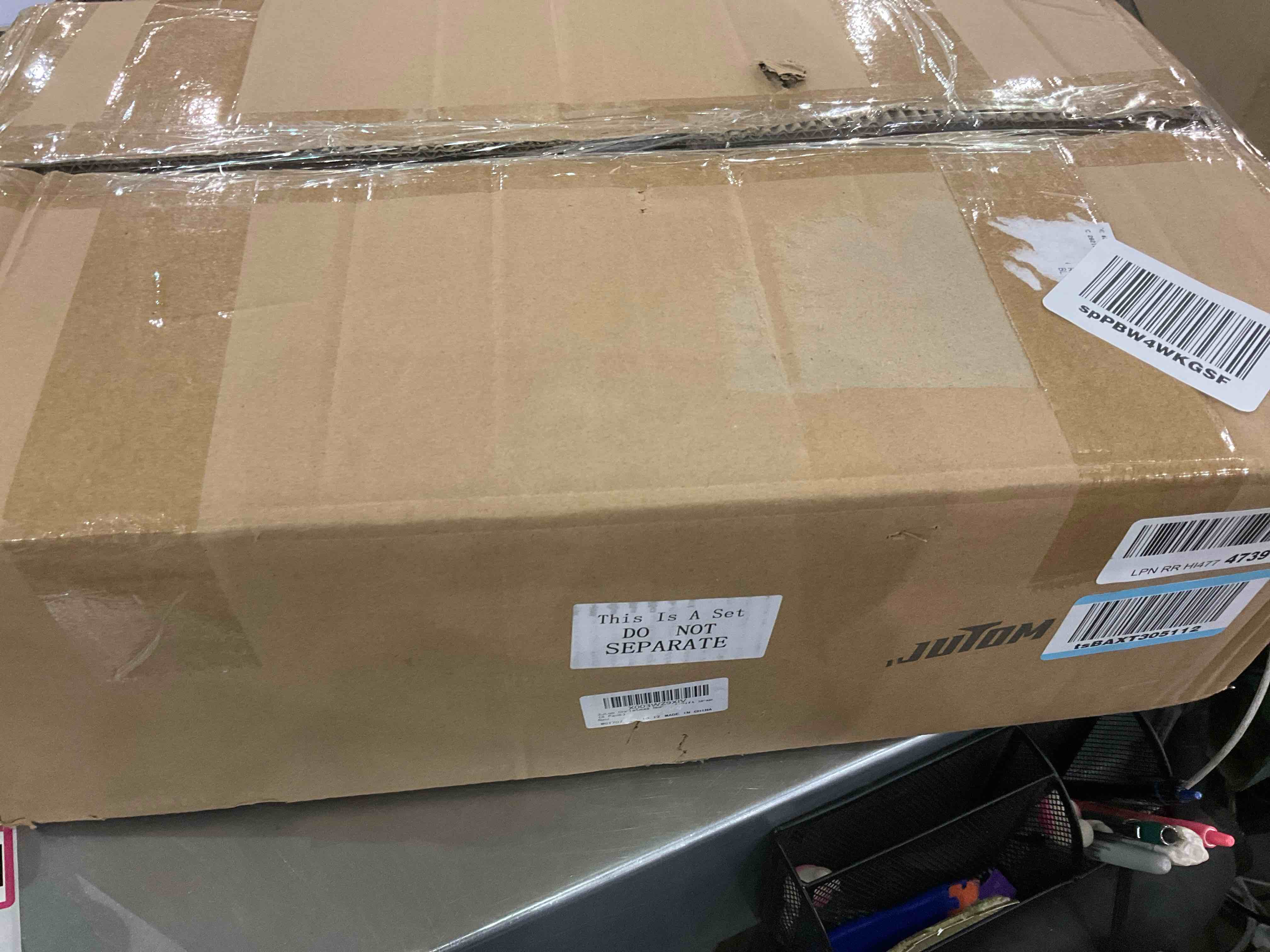 https://s3.amazonaws.com/lotting-images-prod/BargainHunt/EXS01022683_1707751865898.jpeg
