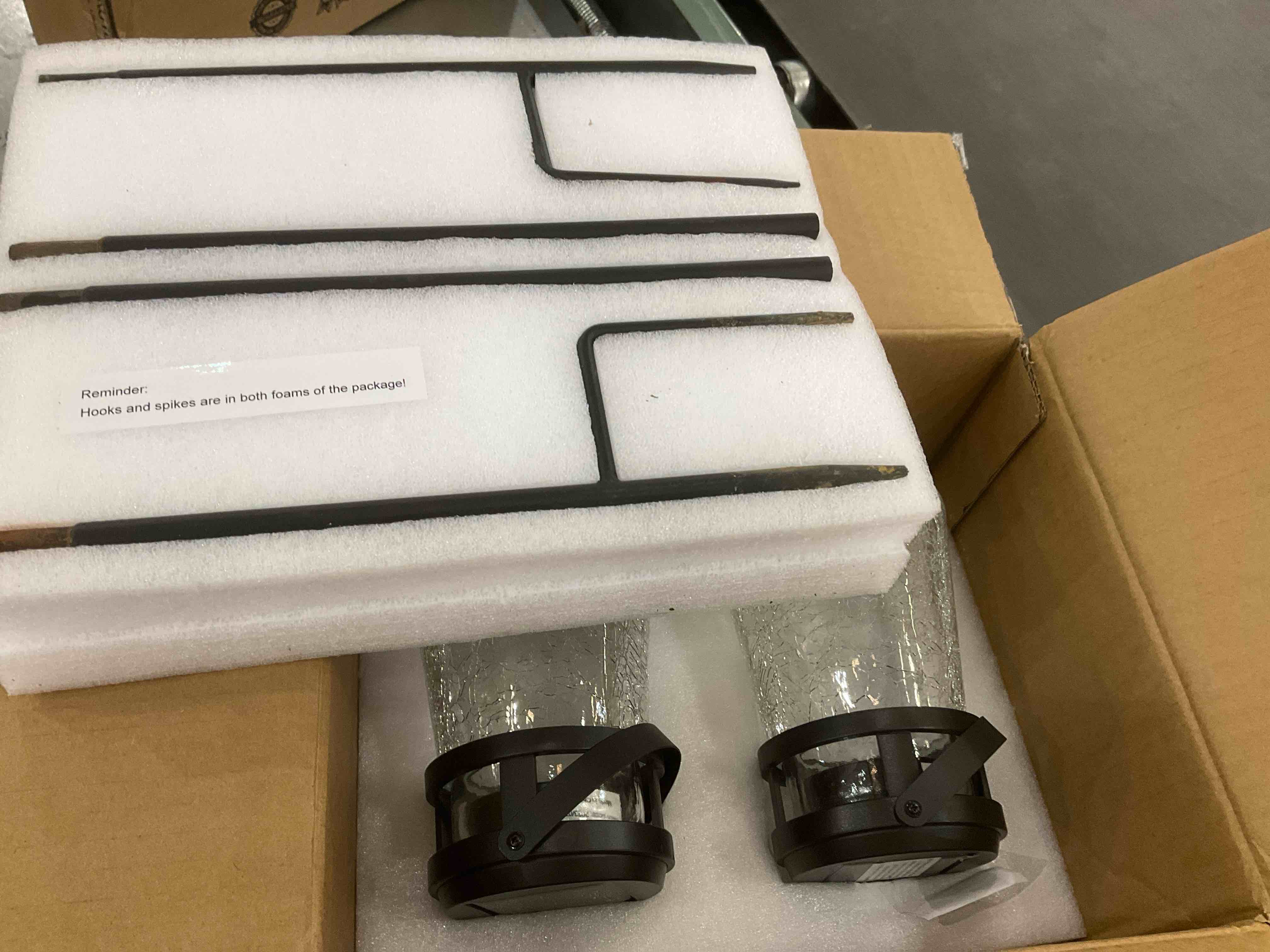 https://s3.amazonaws.com/lotting-images-prod/BargainHunt/EXS01022853_1707849376457.jpeg