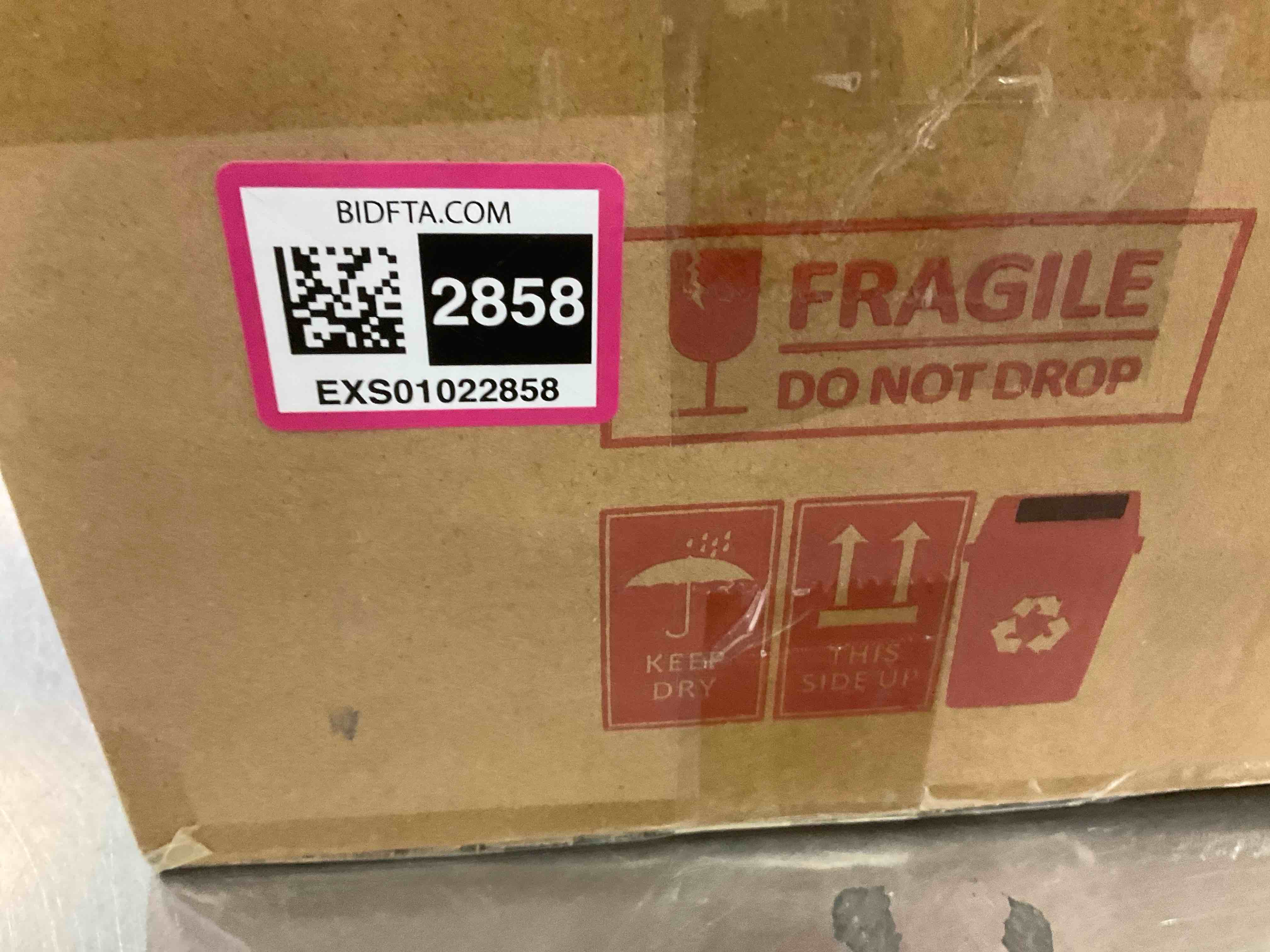 https://s3.amazonaws.com/lotting-images-prod/BargainHunt/EXS01022858_1707850602464.jpeg