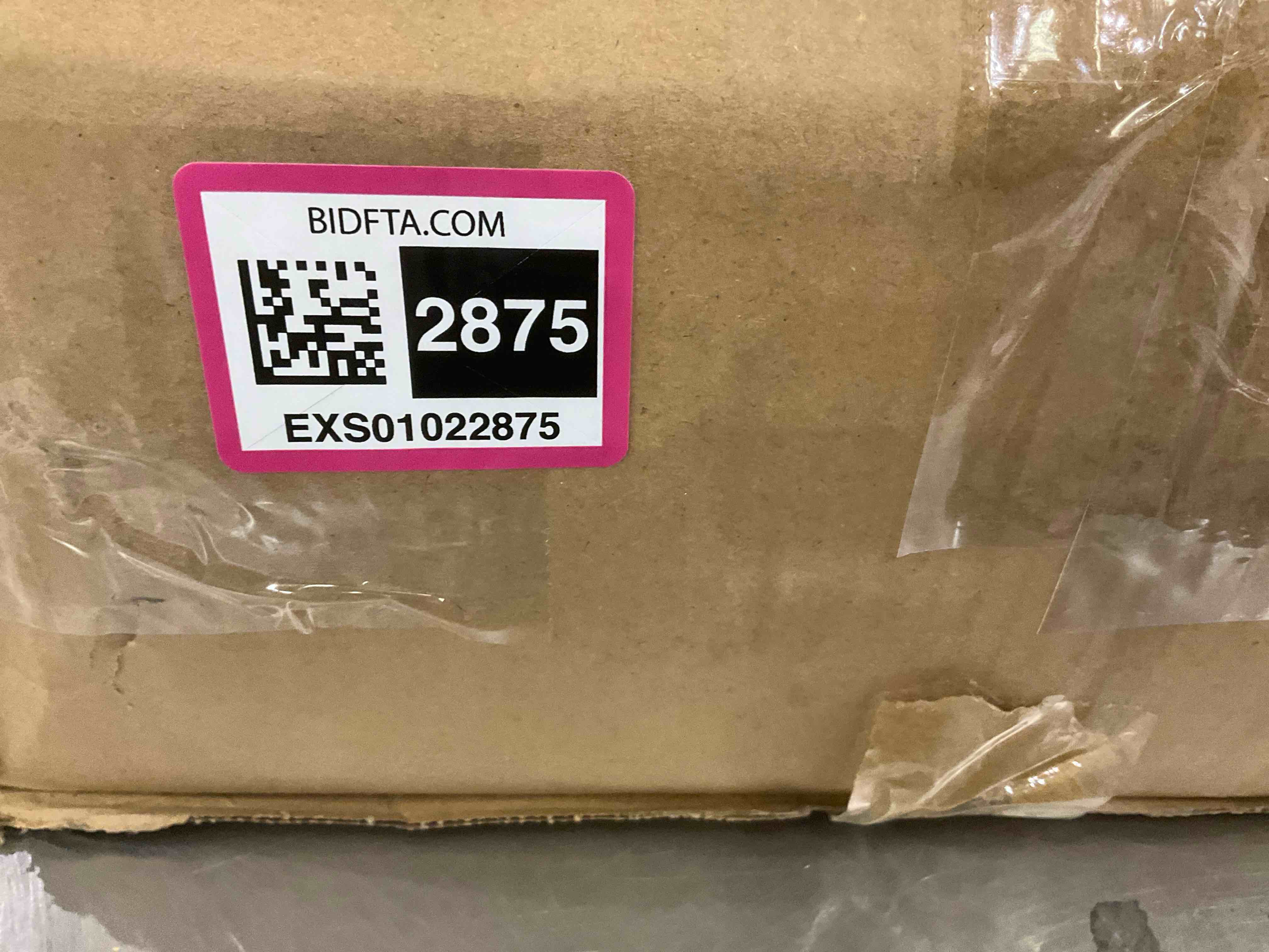 https://s3.amazonaws.com/lotting-images-prod/BargainHunt/EXS01022875_1707855004888.jpeg