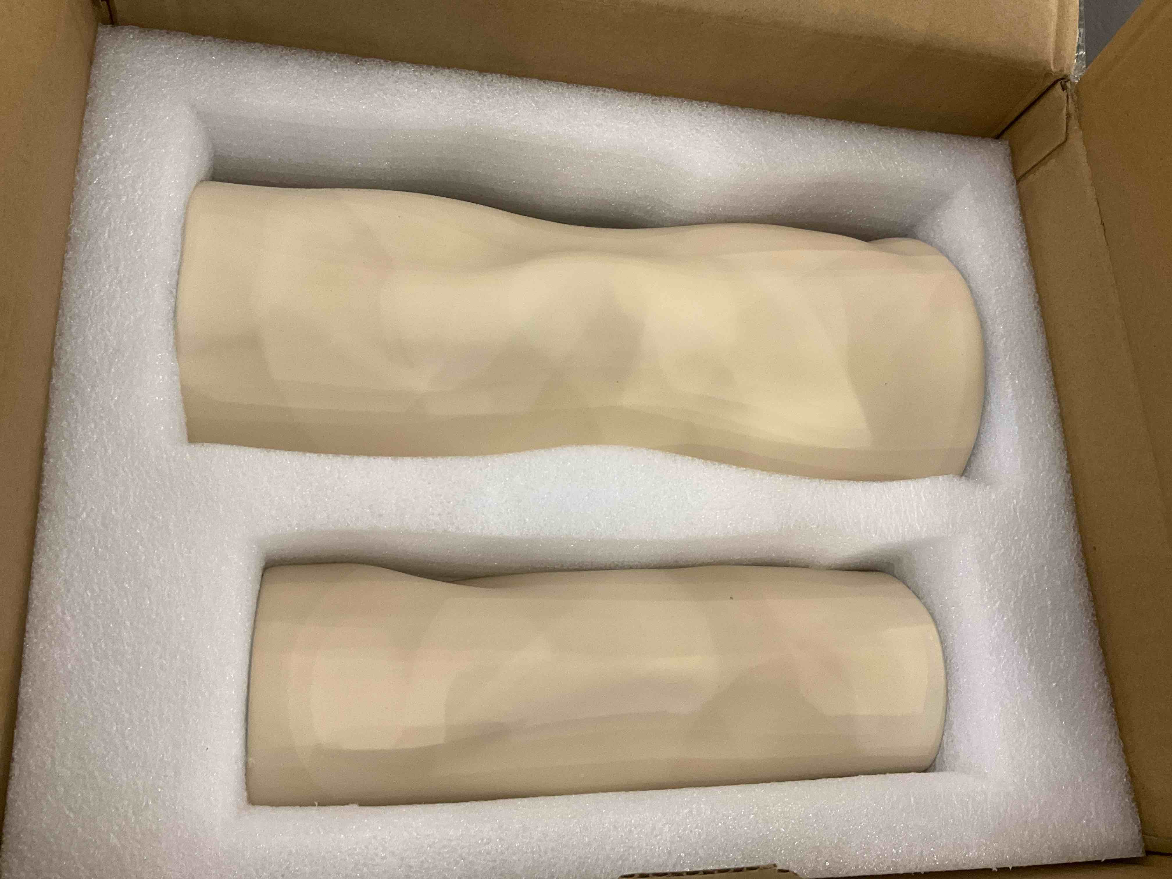 https://s3.amazonaws.com/lotting-images-prod/BargainHunt/EXS01022972_1707925236428.jpeg