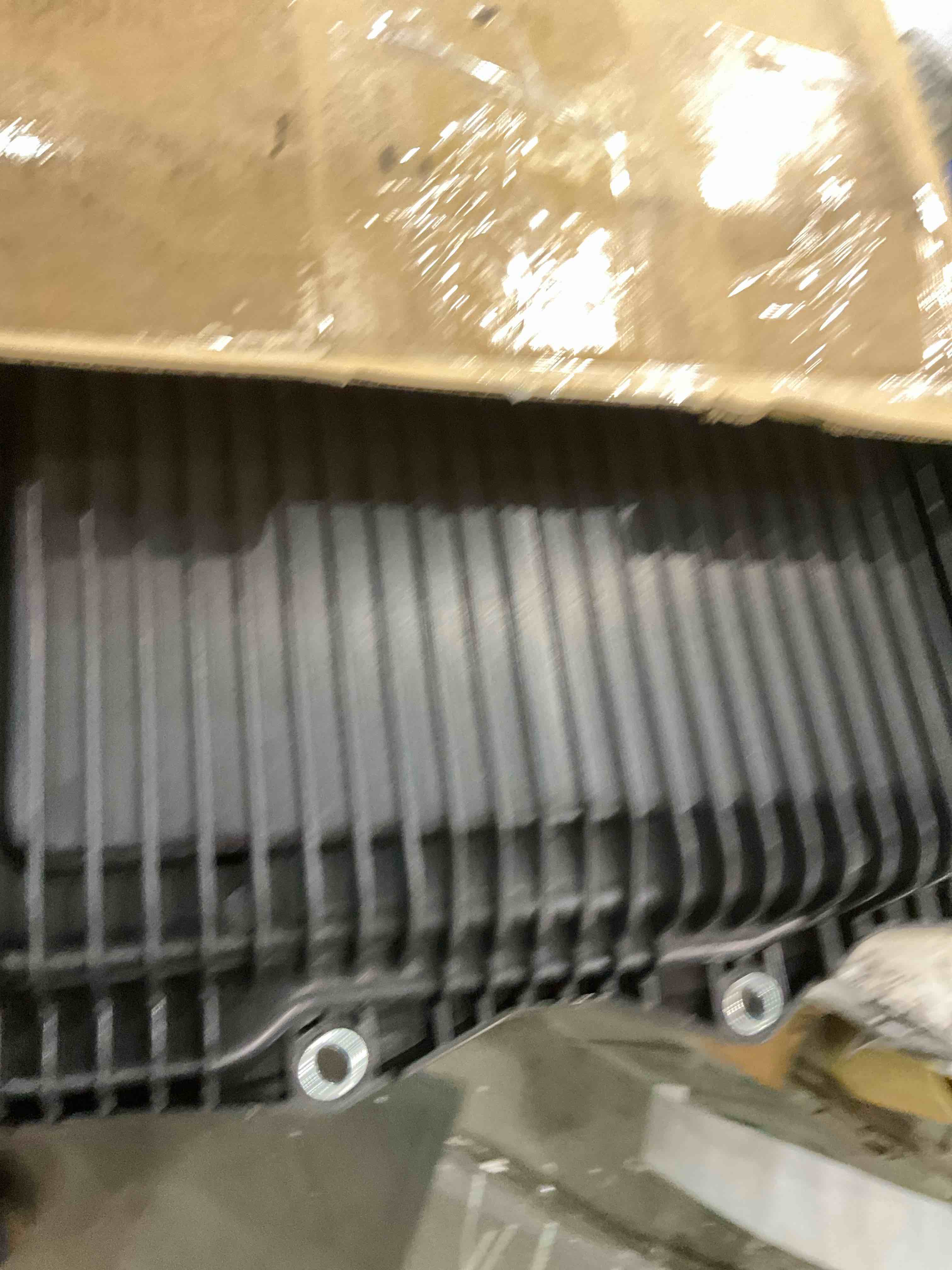 https://s3.amazonaws.com/lotting-images-prod/BargainHunt/EXS01023014_1707751935588.jpeg