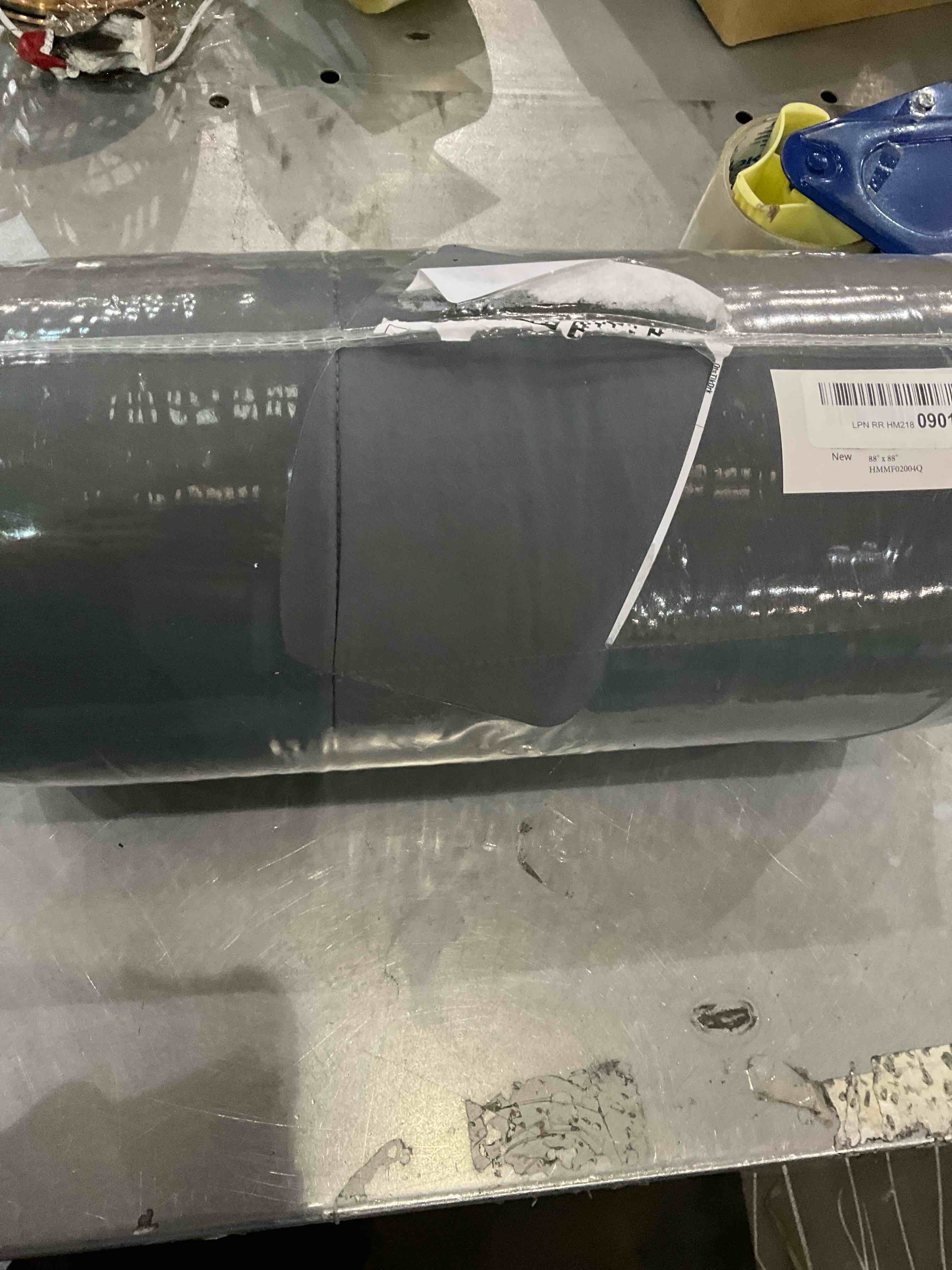 https://s3.amazonaws.com/lotting-images-prod/BargainHunt/EXS01023084_1707768090280.jpeg