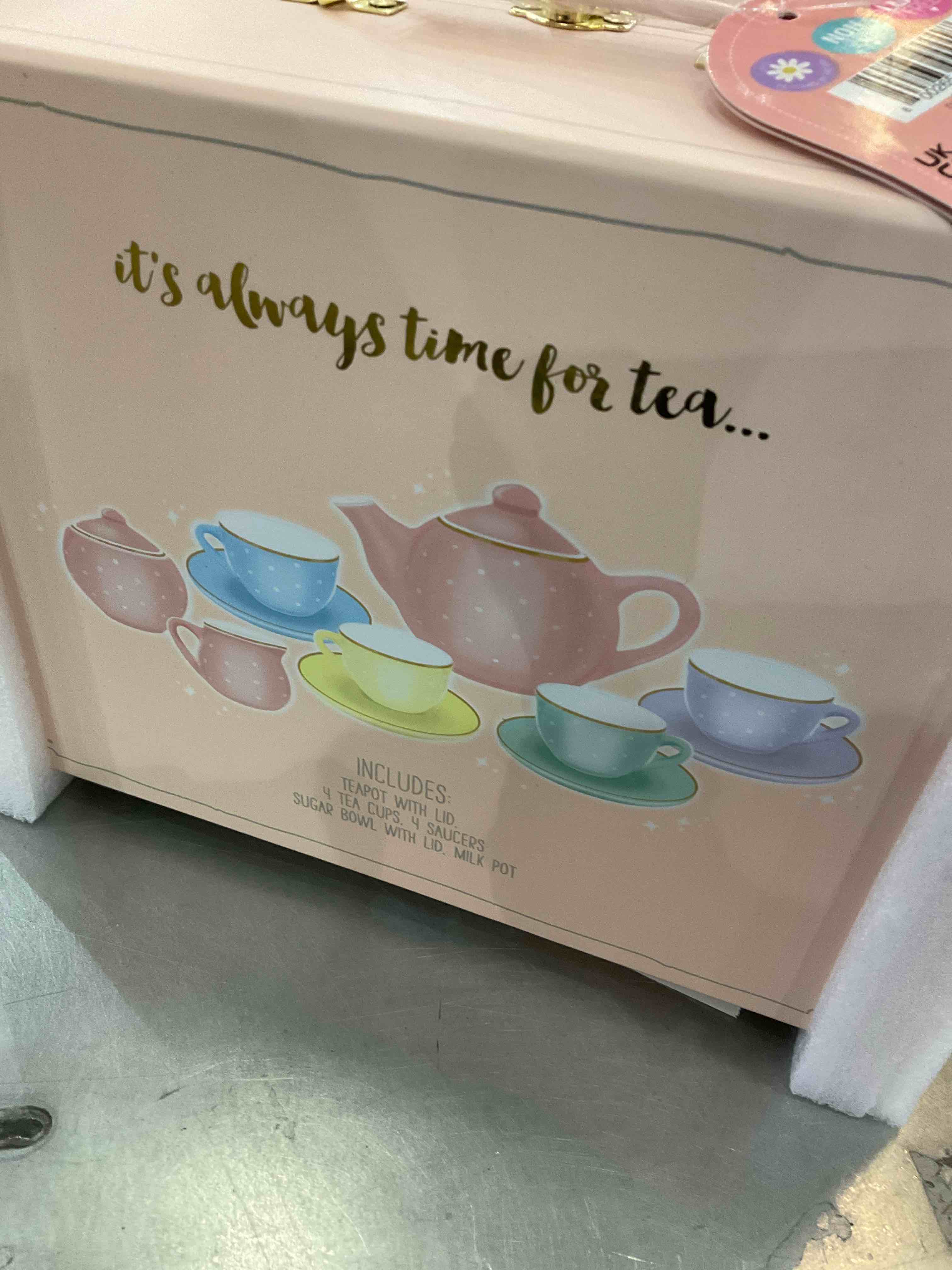 https://s3.amazonaws.com/lotting-images-prod/BargainHunt/EXS01023143_1707849904992.jpeg