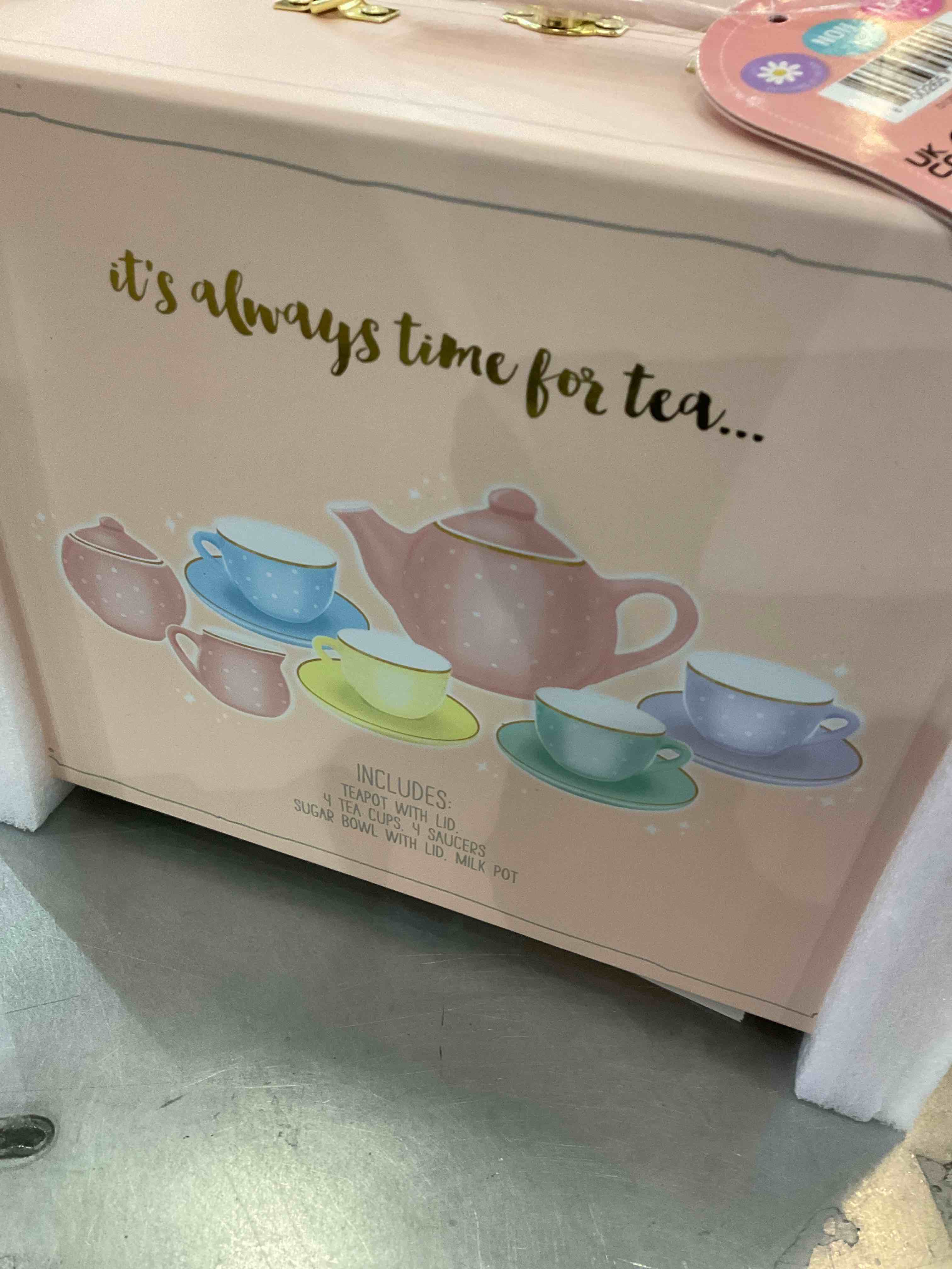 https://s3.amazonaws.com/lotting-images-prod/BargainHunt/EXS01023143_1707849905979.jpeg
