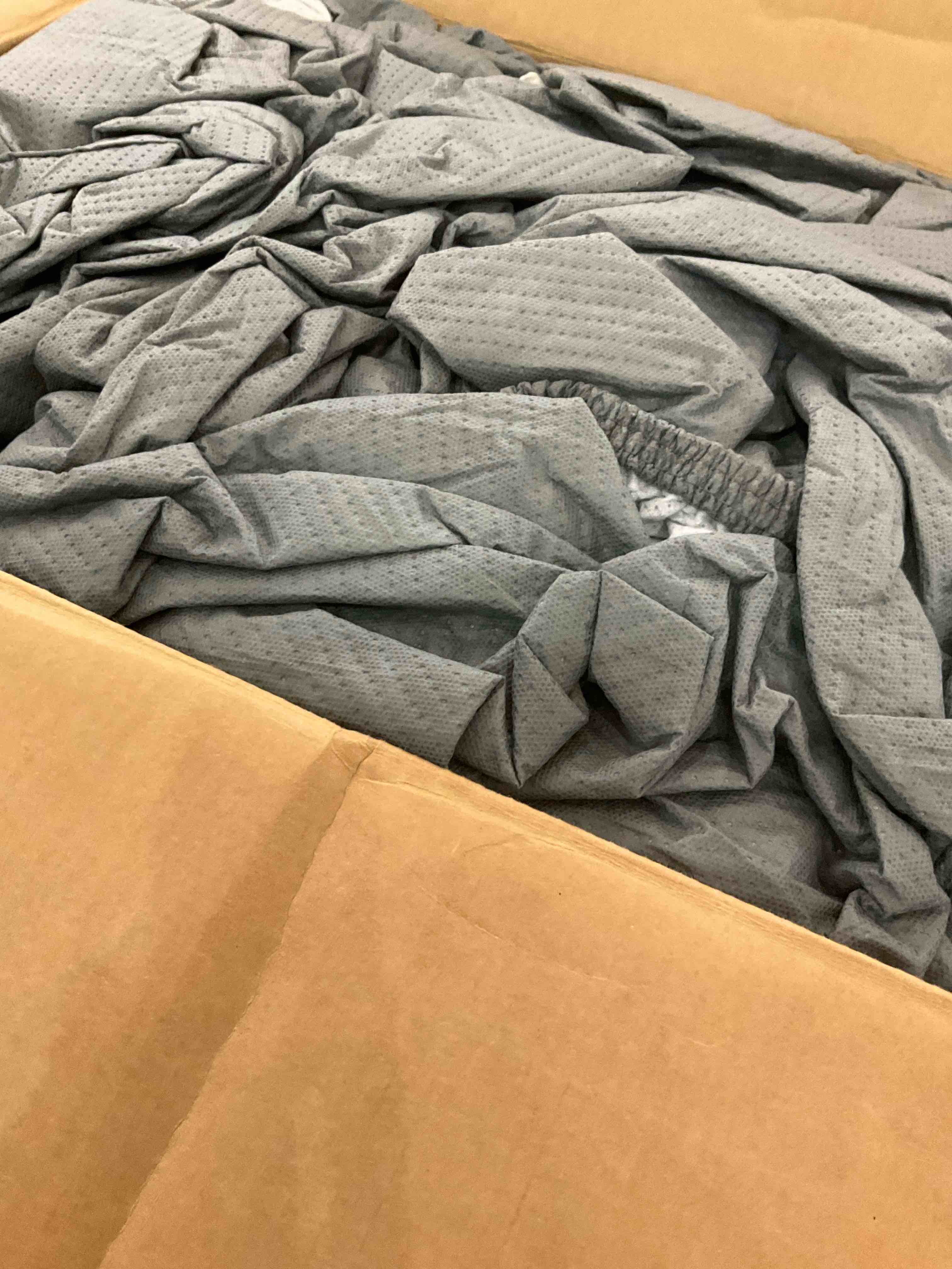 https://s3.amazonaws.com/lotting-images-prod/BargainHunt/EXS01023204_1707928875933.jpeg