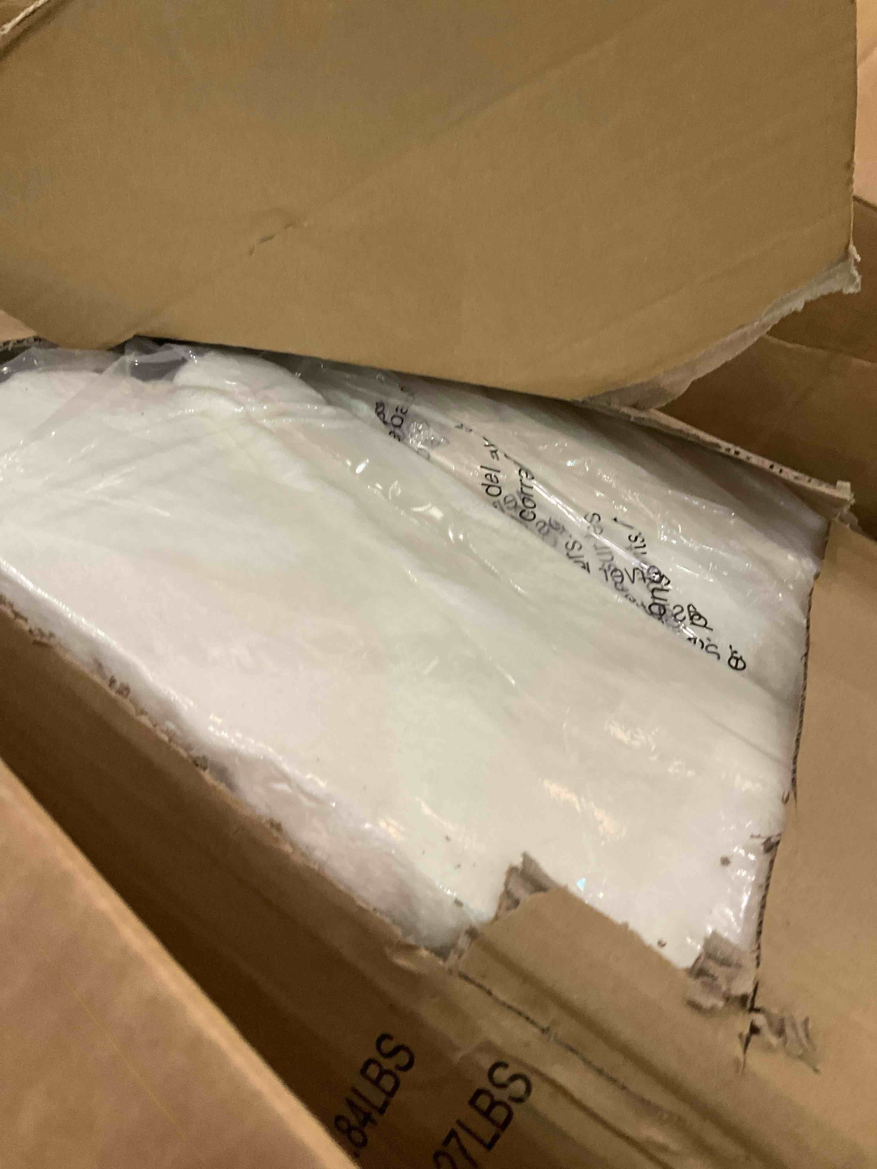 https://s3.amazonaws.com/lotting-images-prod/BargainHunt/EXS01023286_1708010219929.jpeg