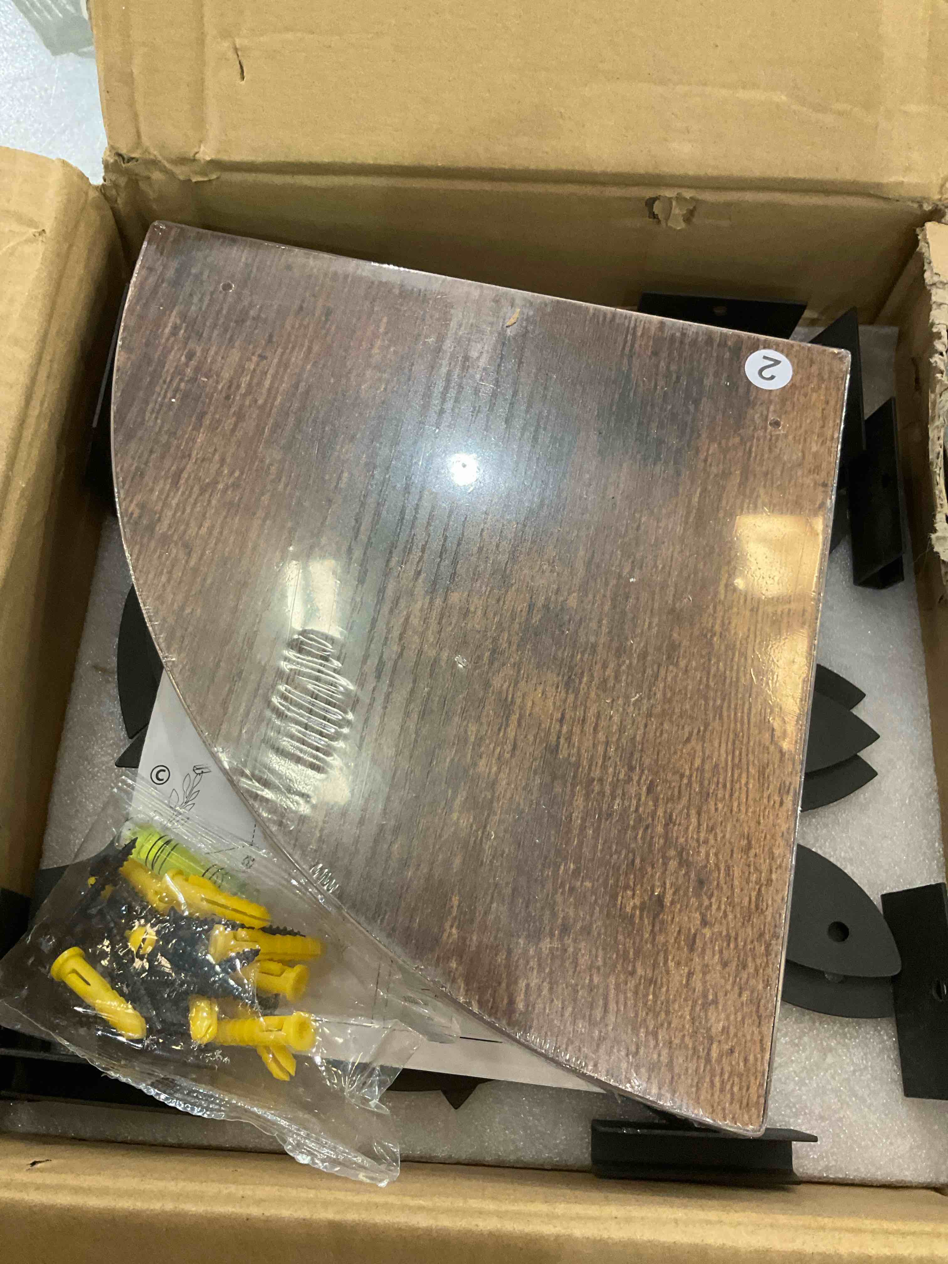 https://s3.amazonaws.com/lotting-images-prod/BargainHunt/EXS01023342_1708021474004.jpeg