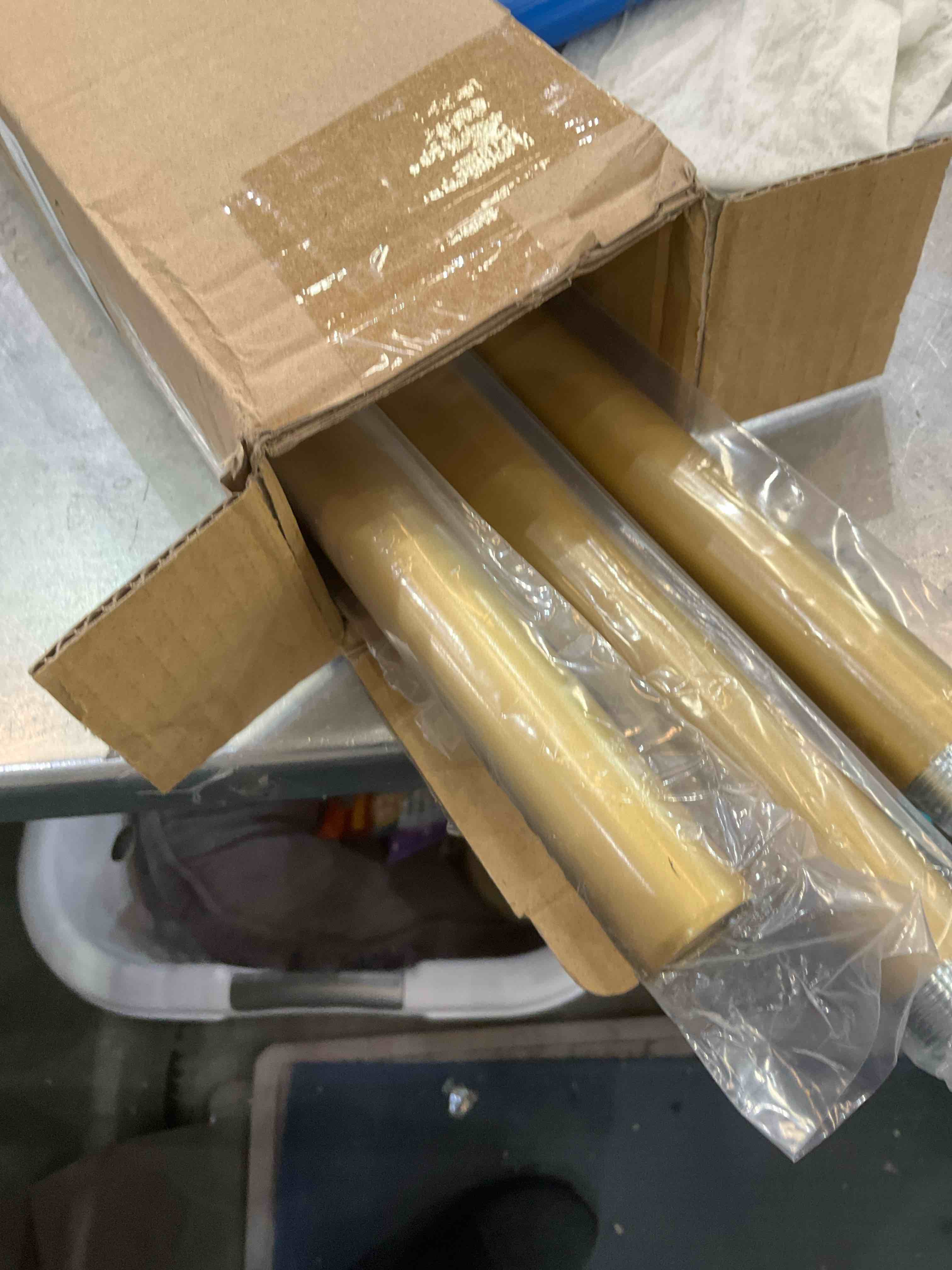 https://s3.amazonaws.com/lotting-images-prod/BargainHunt/EXS01023344_1708021724057.jpeg