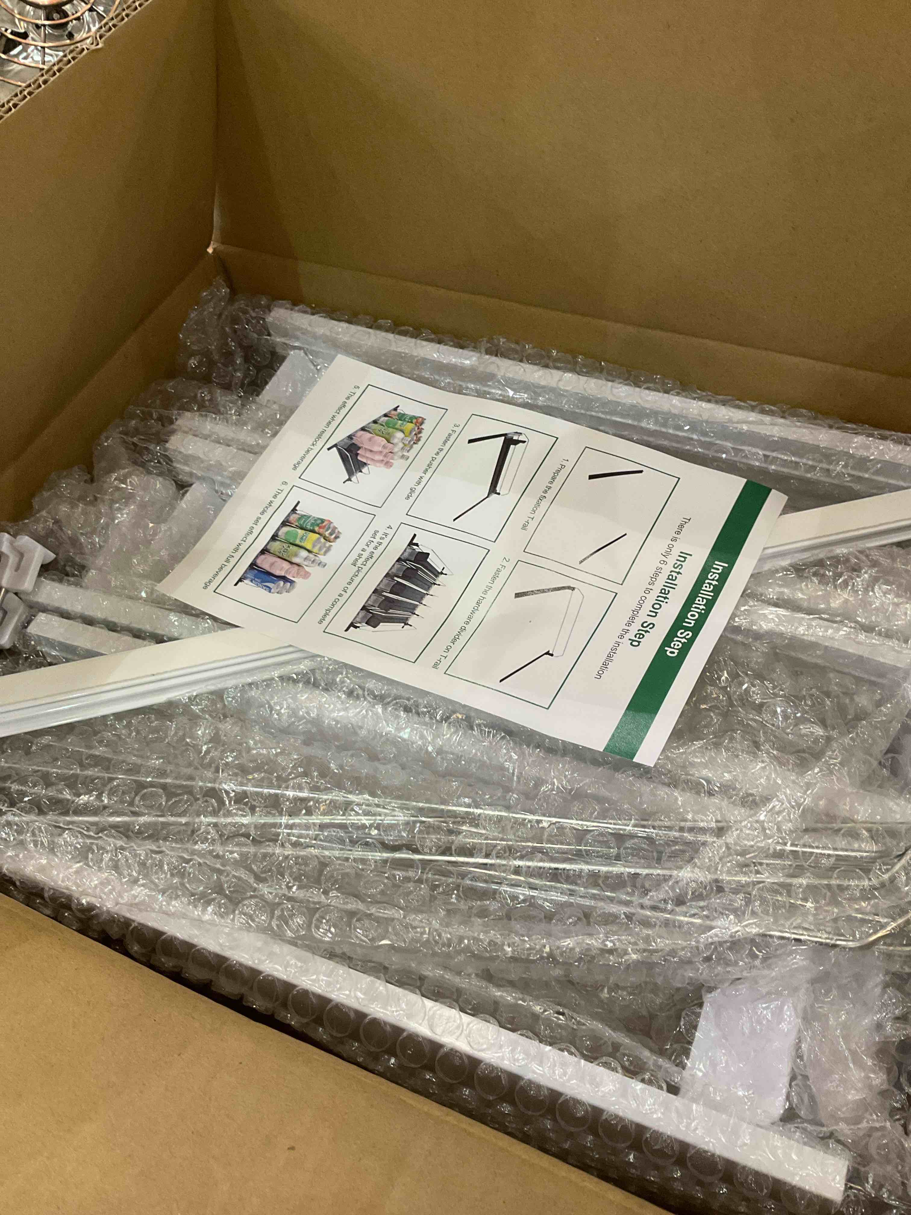 https://s3.amazonaws.com/lotting-images-prod/BargainHunt/EXS01023362_1708025858762.jpeg