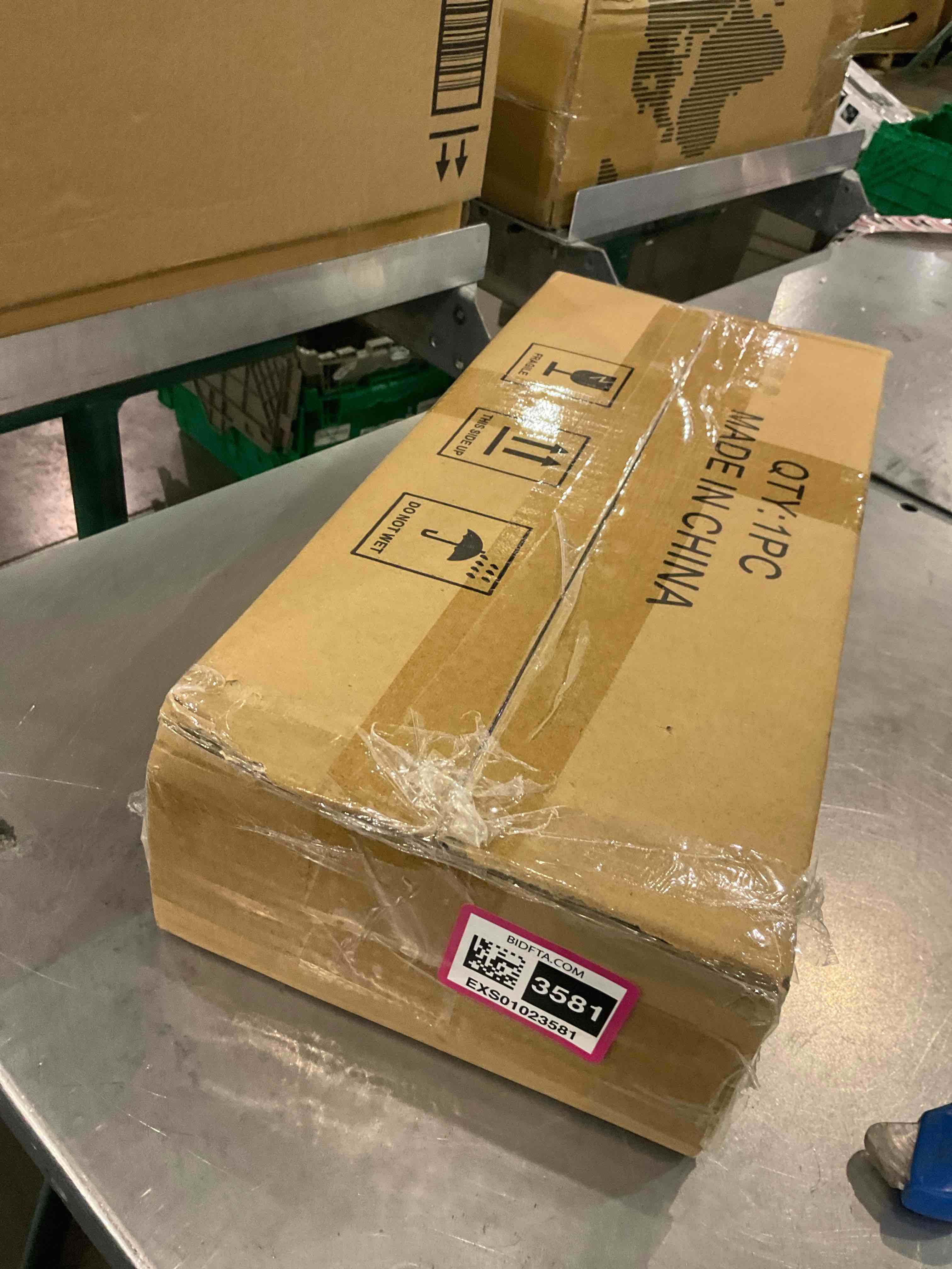 https://s3.amazonaws.com/lotting-images-prod/BargainHunt/EXS01023581_1707766470144.jpeg
