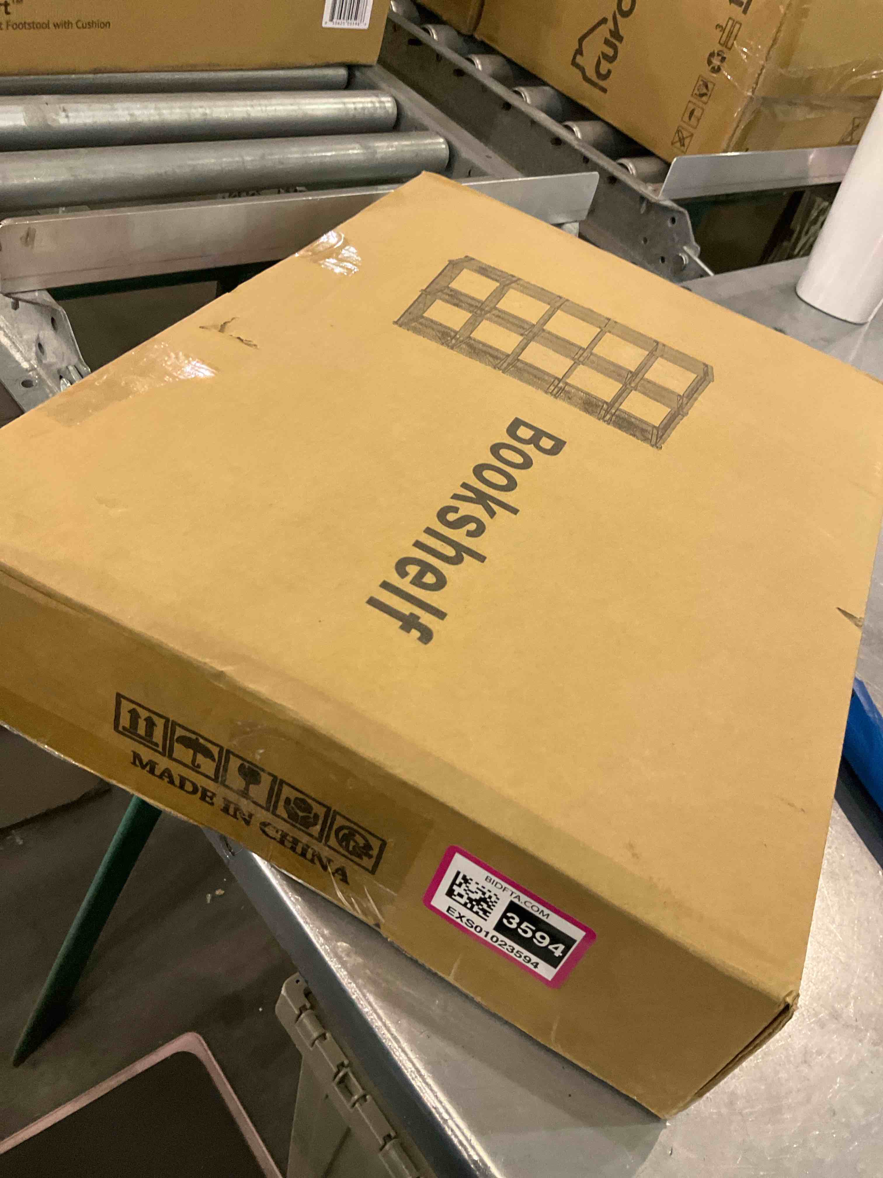https://s3.amazonaws.com/lotting-images-prod/BargainHunt/EXS01023594_1707767784990.jpeg