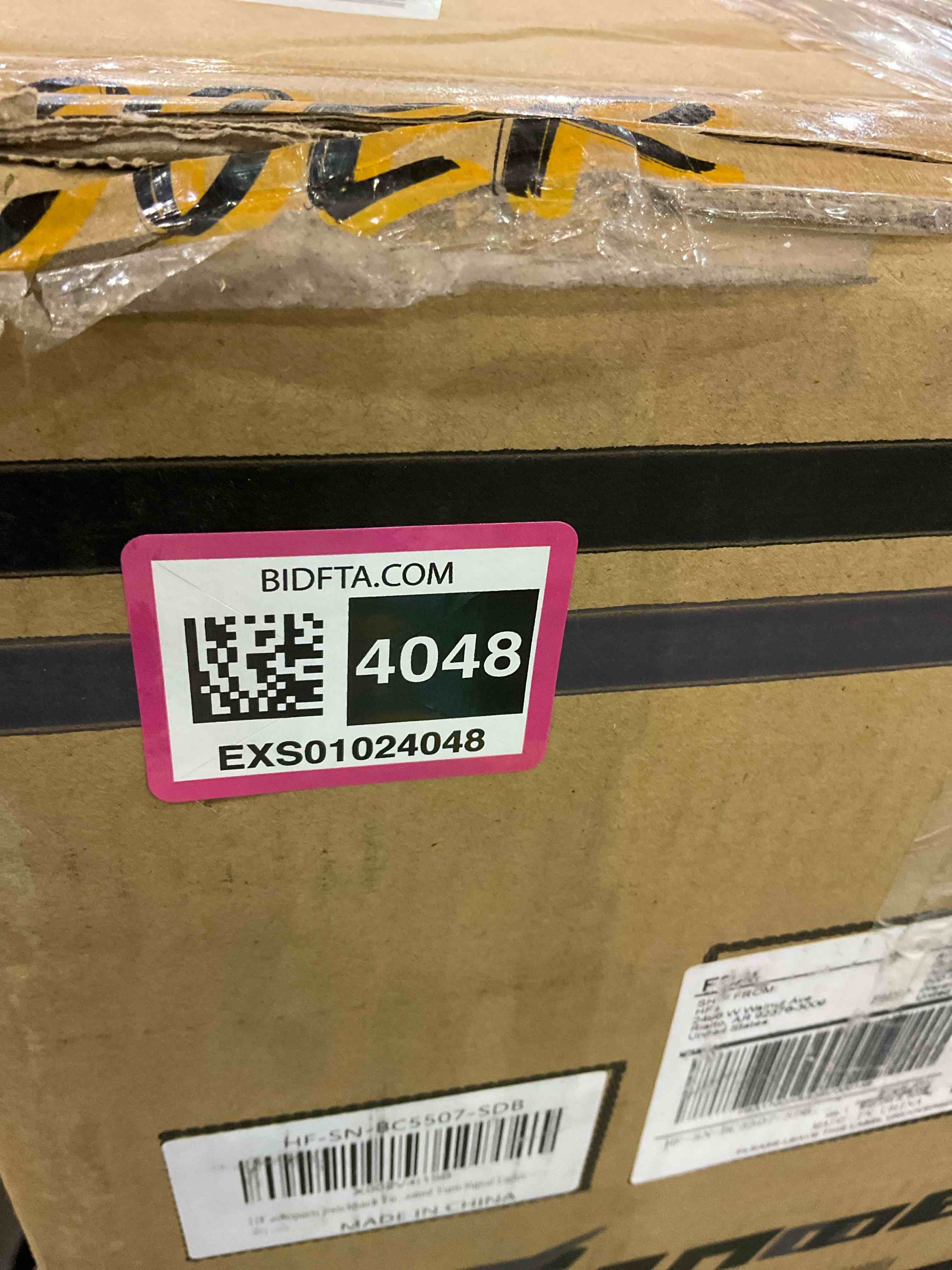 https://s3.amazonaws.com/lotting-images-prod/BargainHunt/EXS01024048_1707504809789.jpeg