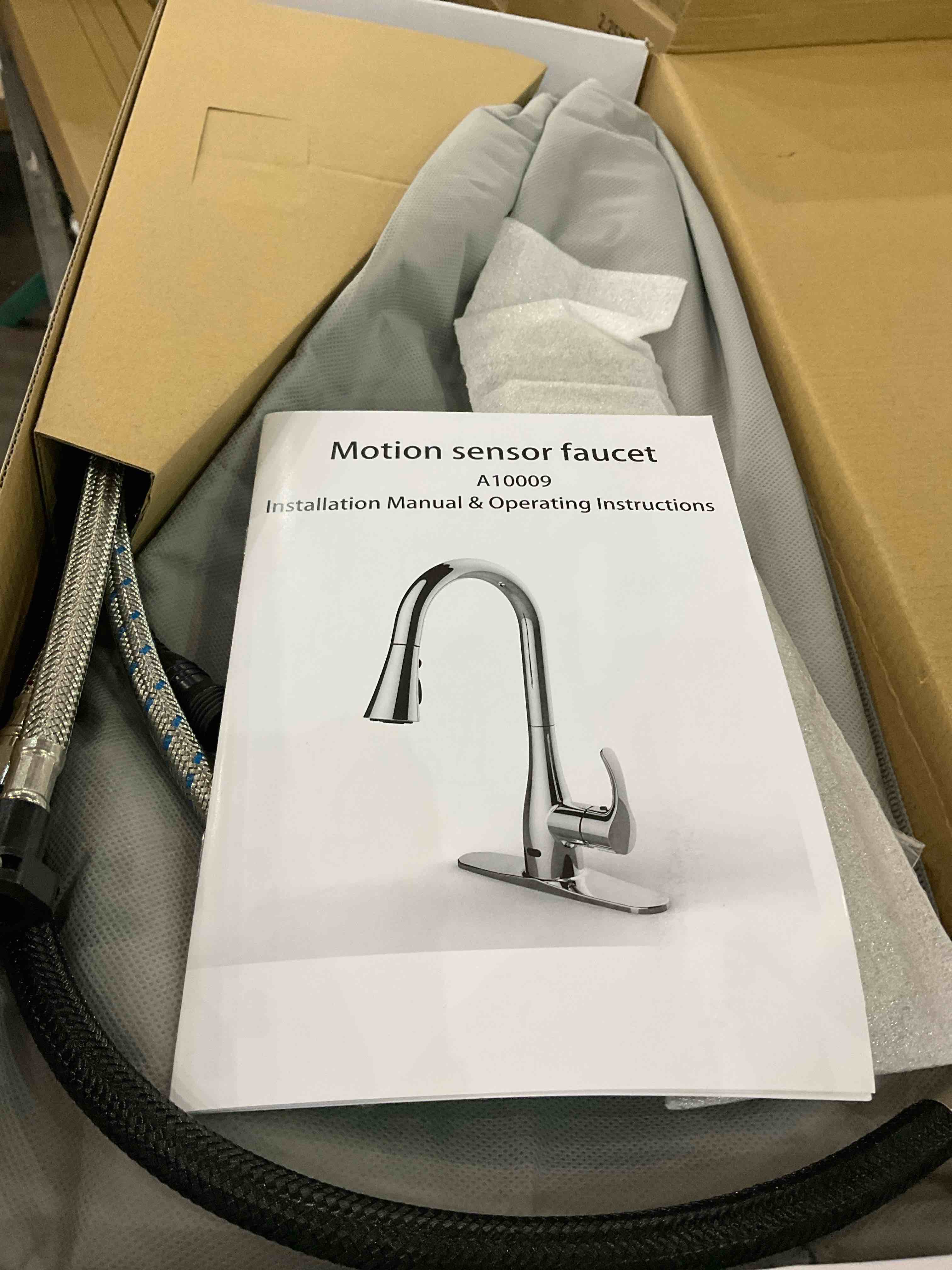 https://s3.amazonaws.com/lotting-images-prod/BargainHunt/EXS01024053_1707506695759.jpeg