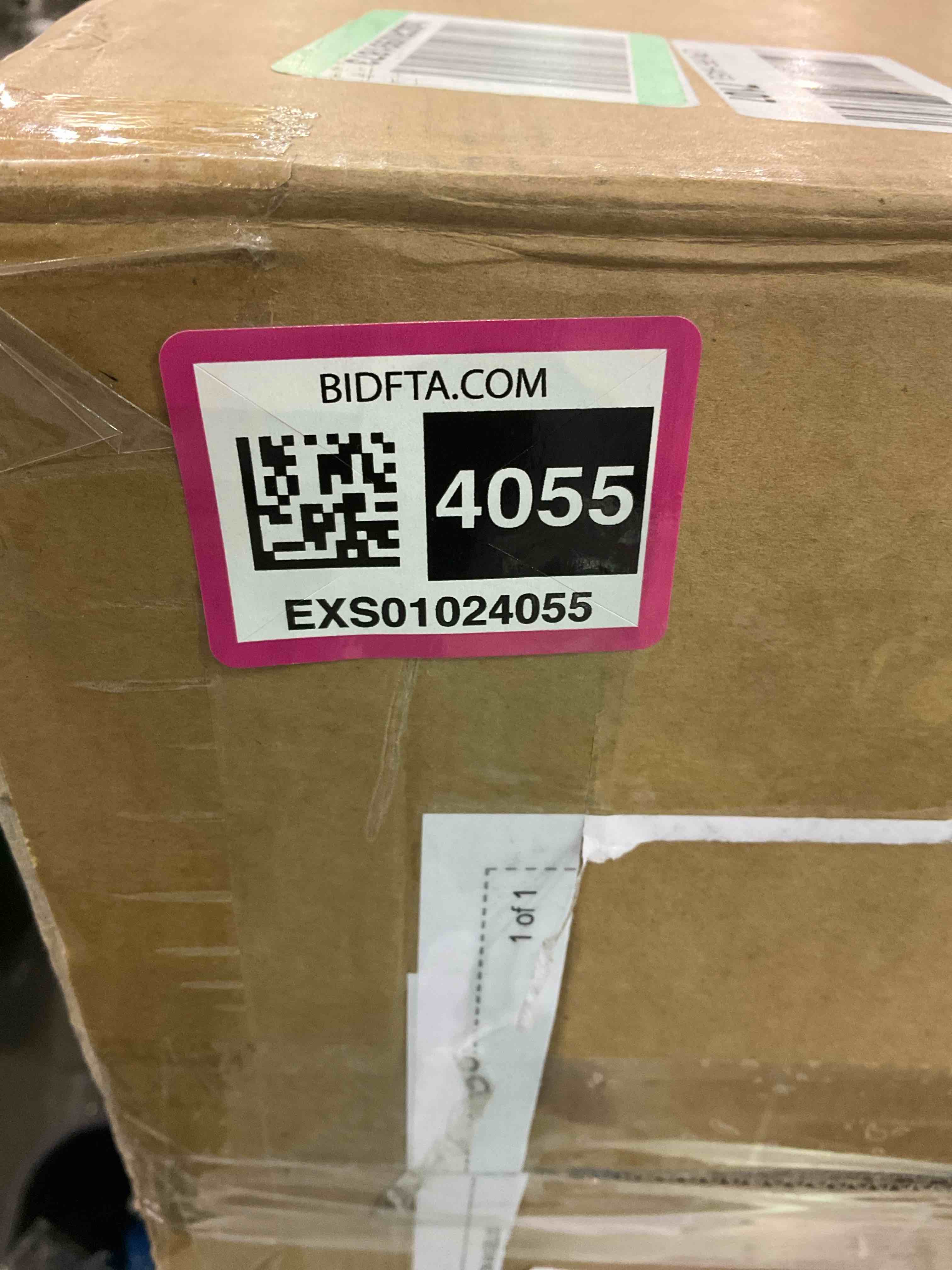 https://s3.amazonaws.com/lotting-images-prod/BargainHunt/EXS01024055_1707506996067.jpeg