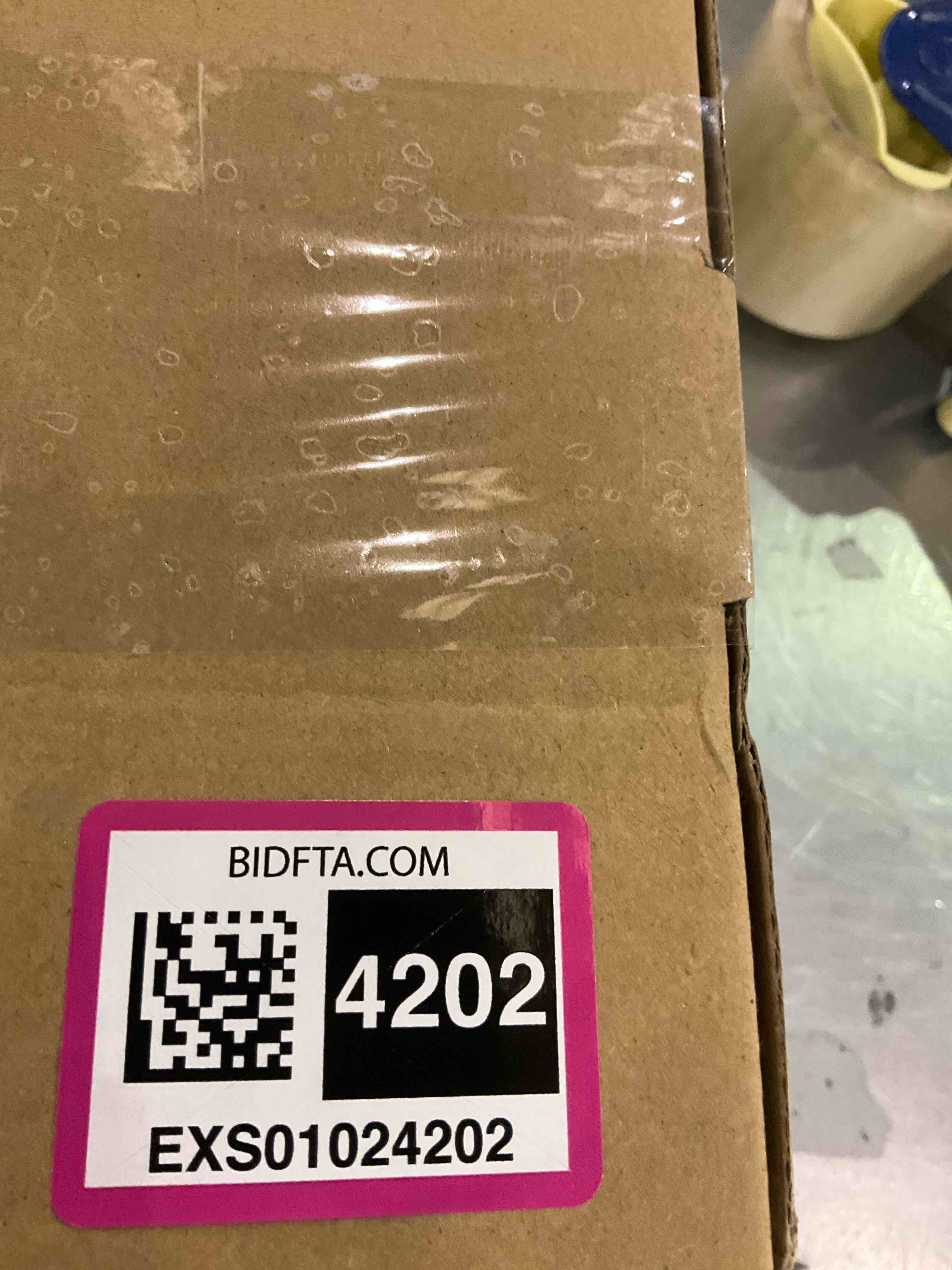 https://s3.amazonaws.com/lotting-images-prod/BargainHunt/EXS01024202_1707767145142.jpeg