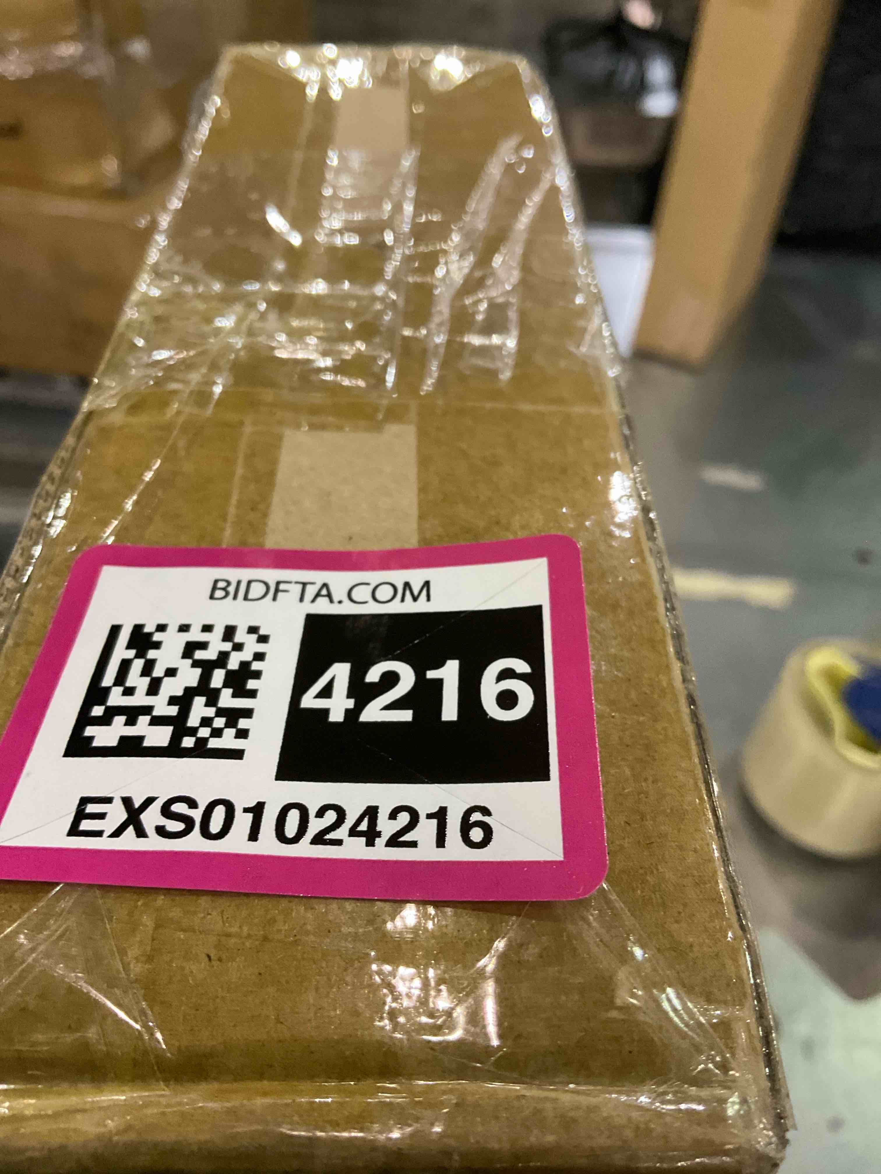 https://s3.amazonaws.com/lotting-images-prod/BargainHunt/EXS01024216_1707768482794.jpeg