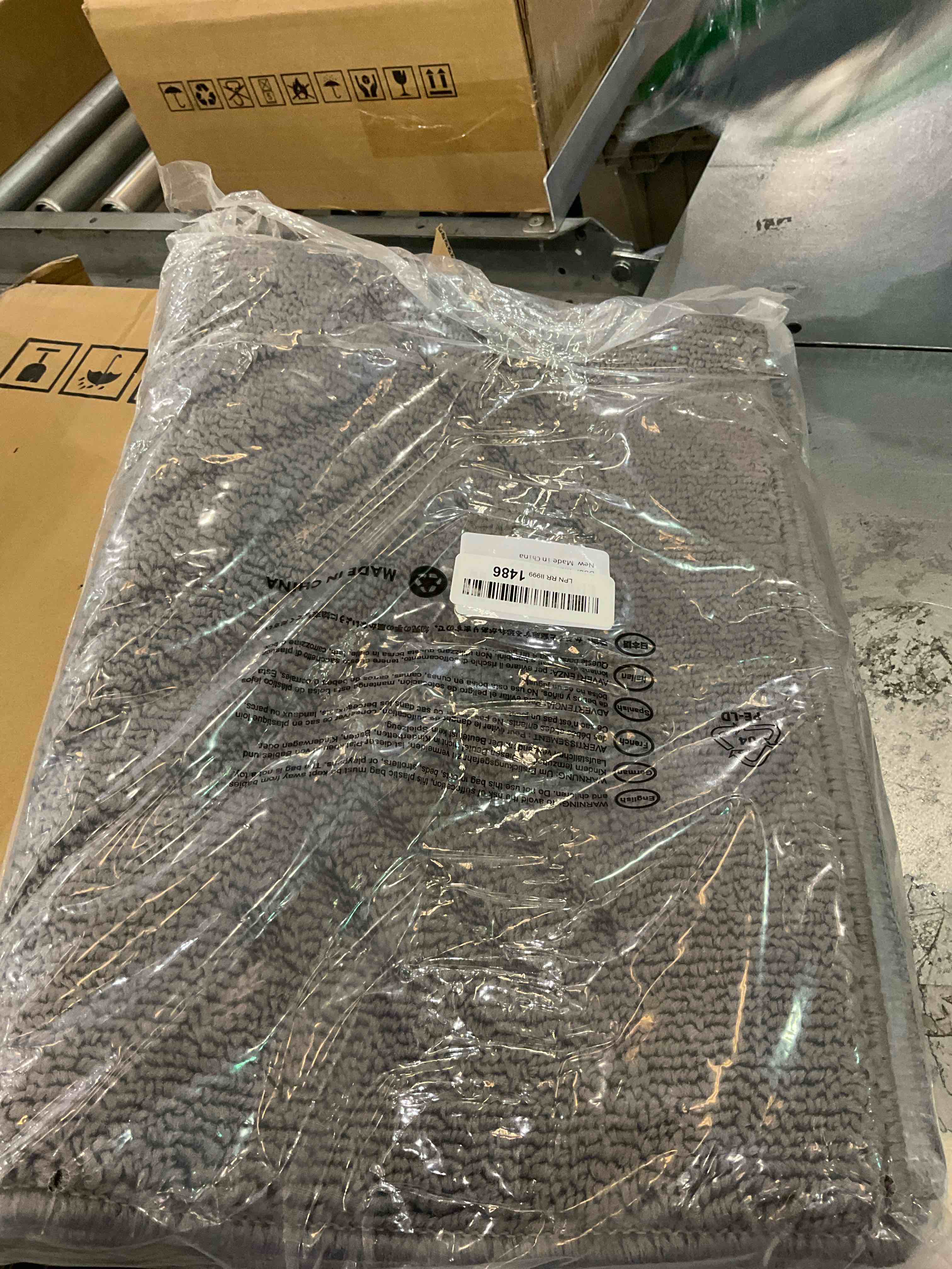 https://s3.amazonaws.com/lotting-images-prod/BargainHunt/EXS01024353_1707849999998.jpeg