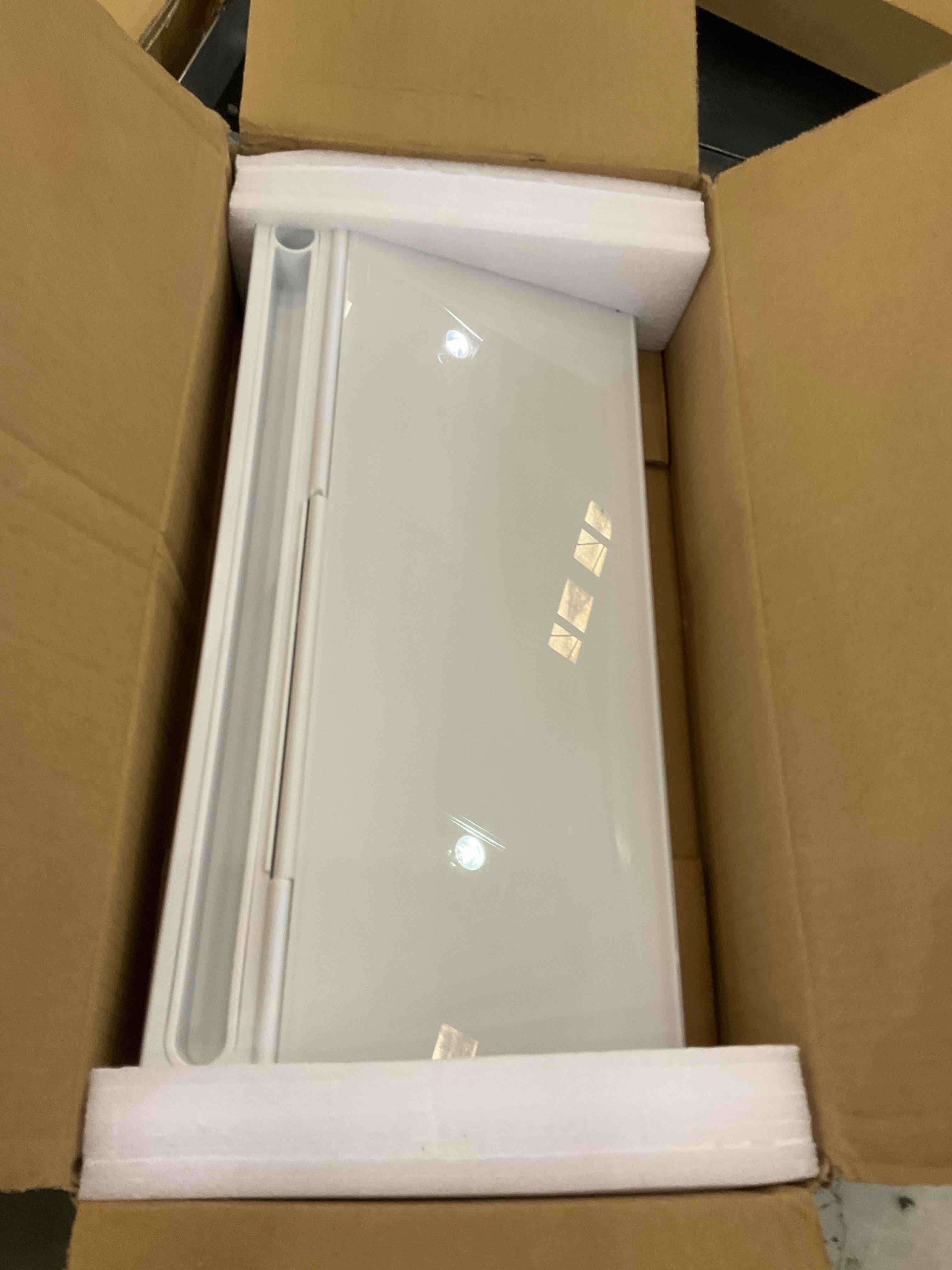 https://s3.amazonaws.com/lotting-images-prod/BargainHunt/EXS01024354_1707850065282.jpeg