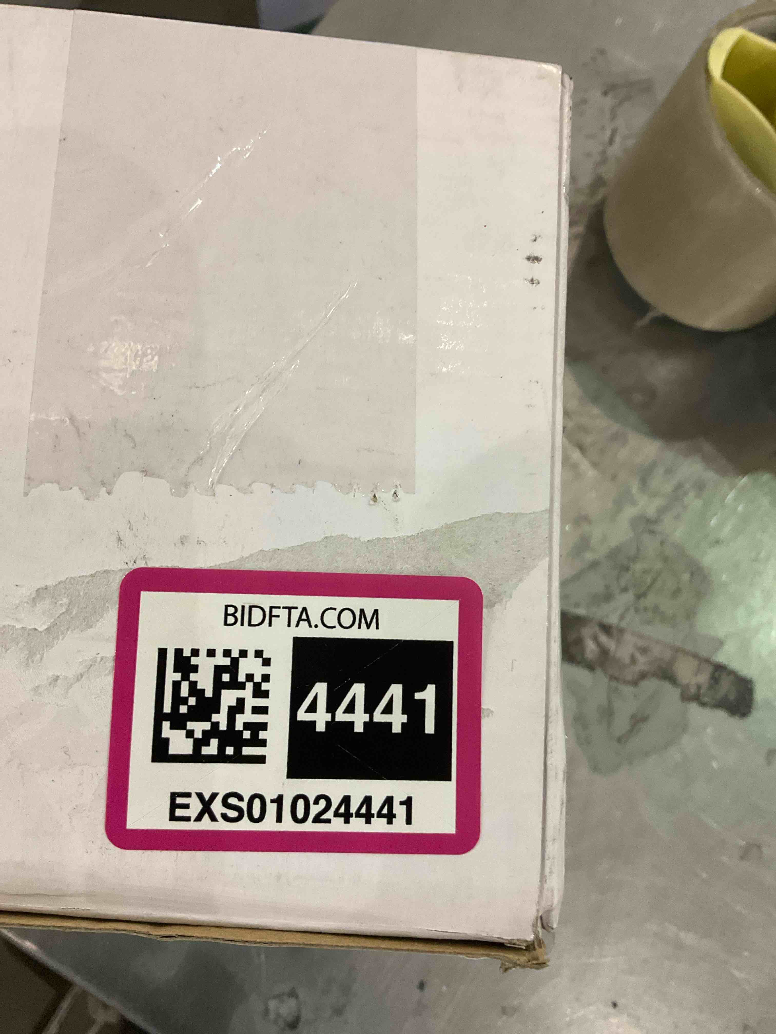 https://s3.amazonaws.com/lotting-images-prod/BargainHunt/EXS01024441_1707918330839.jpeg