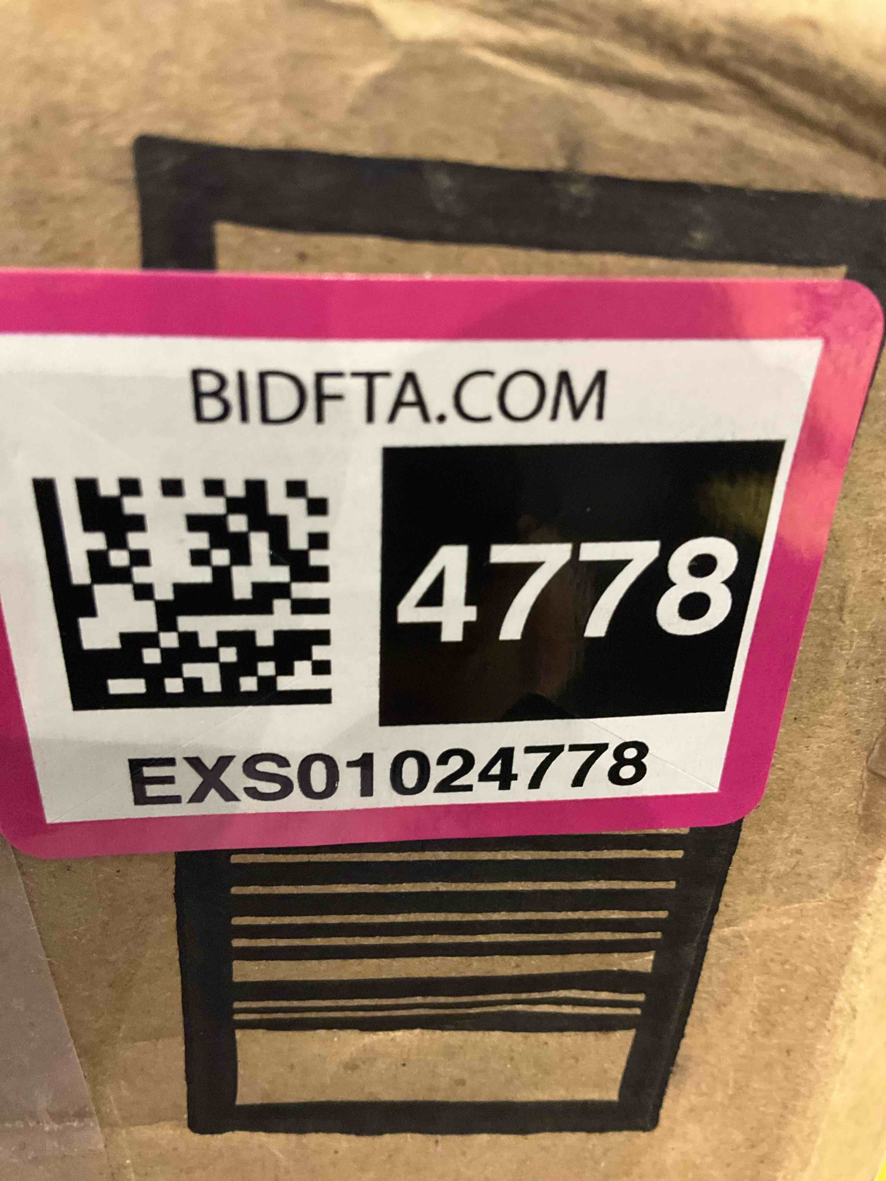 https://s3.amazonaws.com/lotting-images-prod/BargainHunt/EXS01024778_1707754869046.jpeg