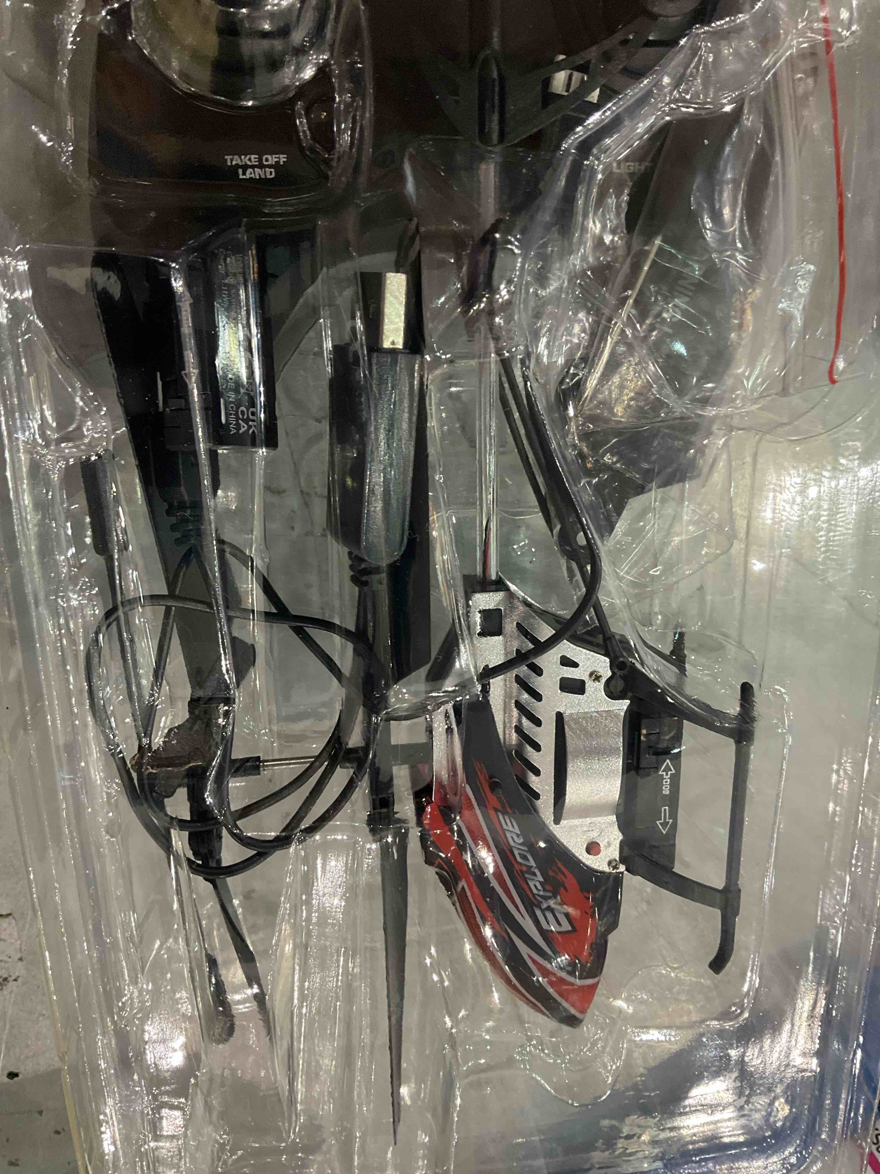 https://s3.amazonaws.com/lotting-images-prod/BargainHunt/EXS01024919_1707918059566.jpeg