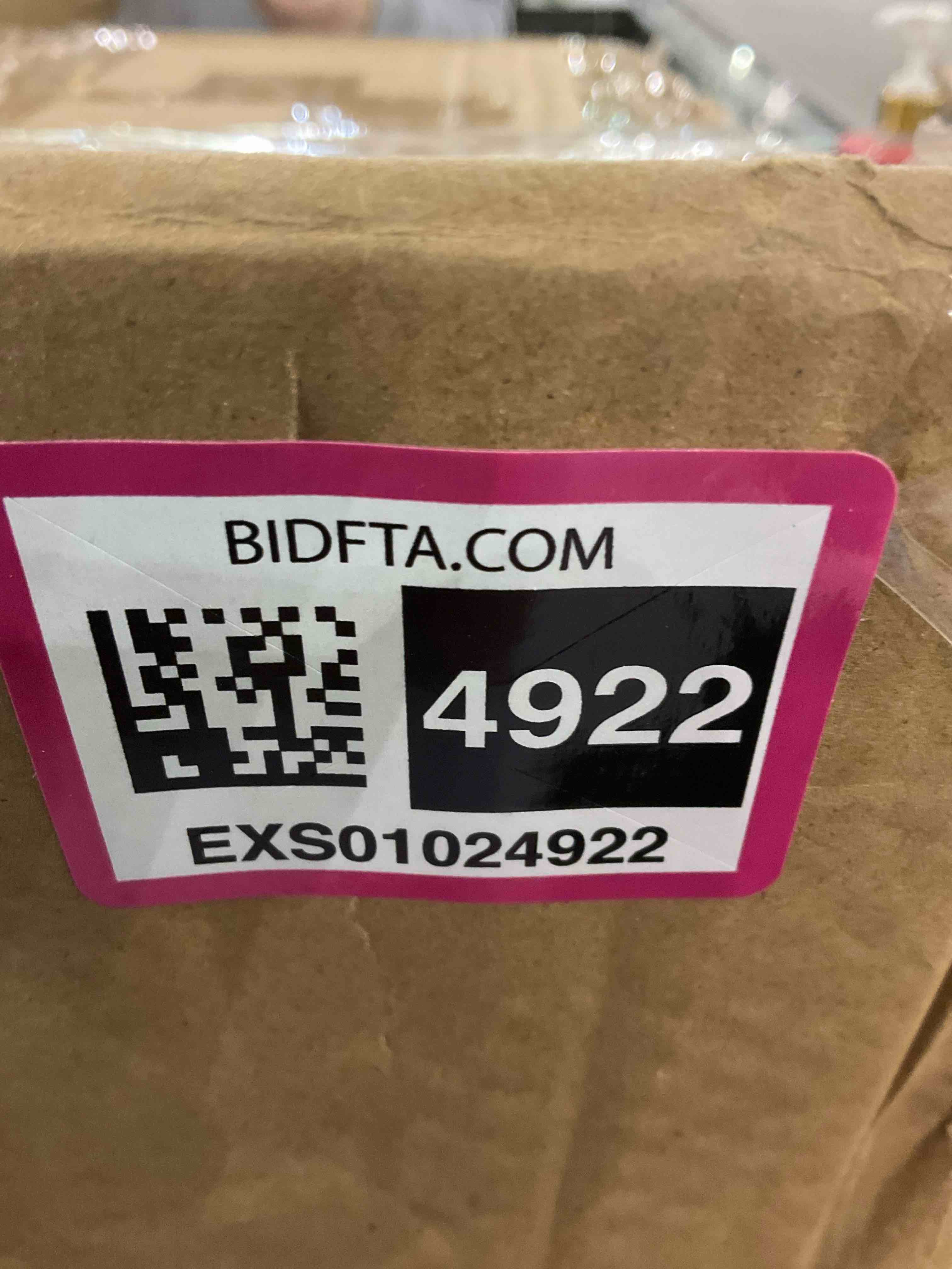 https://s3.amazonaws.com/lotting-images-prod/BargainHunt/EXS01024922_1707922423121.jpeg