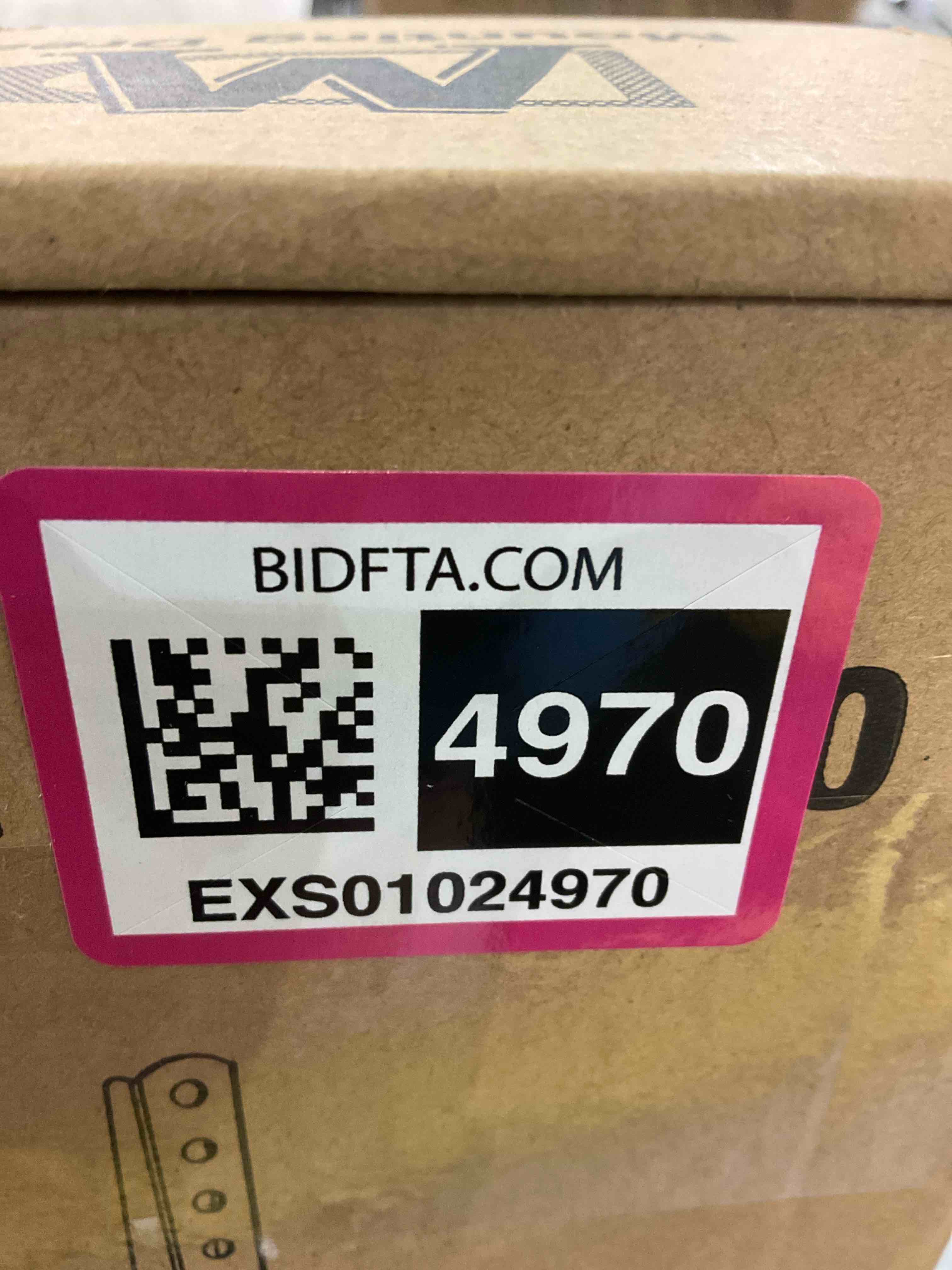 https://s3.amazonaws.com/lotting-images-prod/BargainHunt/EXS01024970_1707936147816.jpeg
