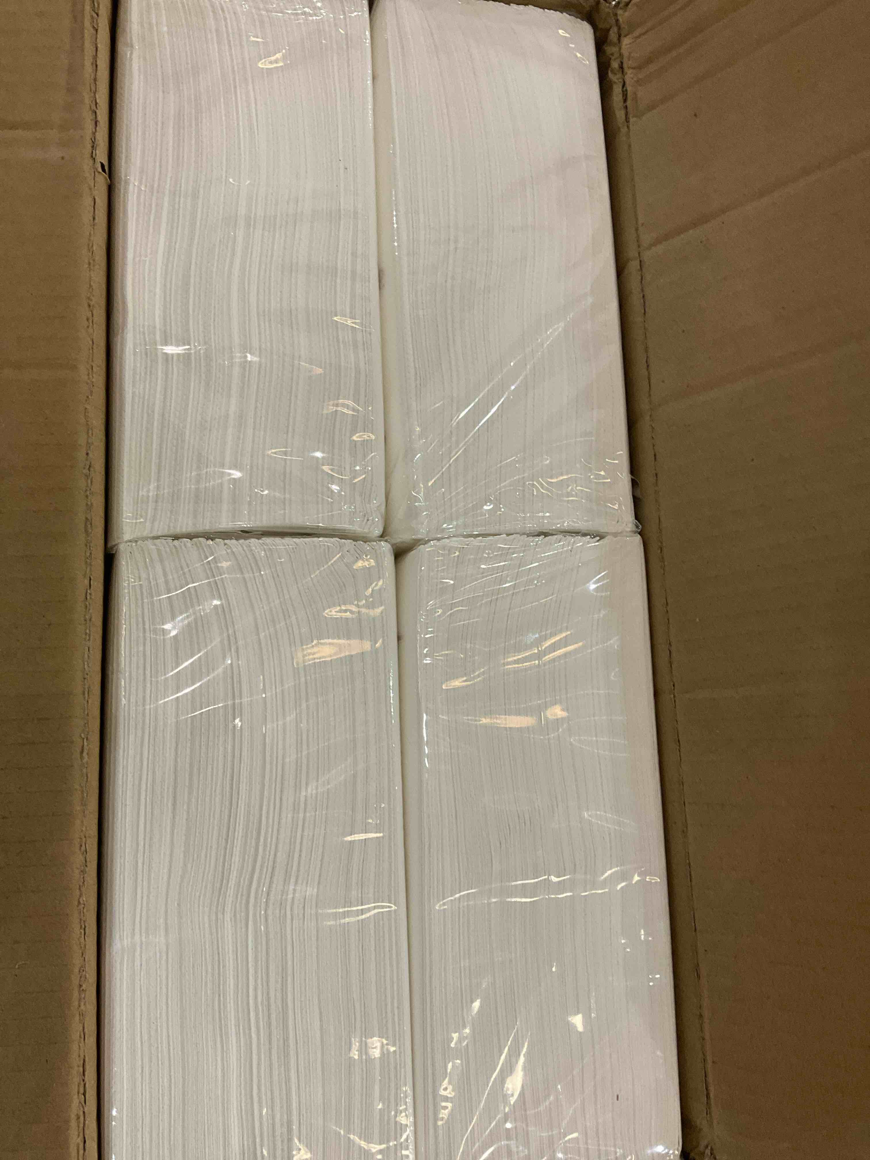 https://s3.amazonaws.com/lotting-images-prod/BargainHunt/EXS01025069_1707249450557.jpeg