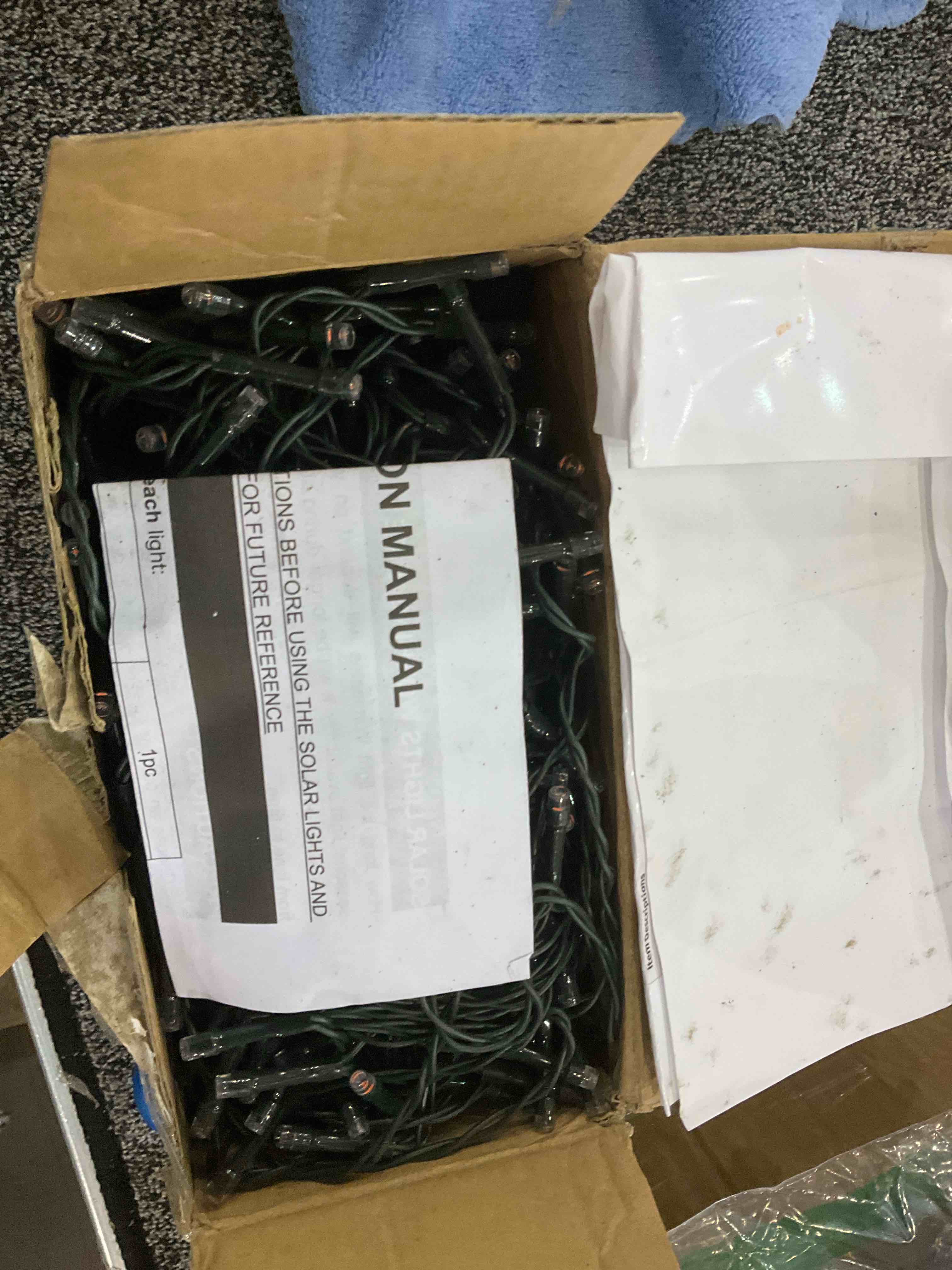 https://s3.amazonaws.com/lotting-images-prod/BargainHunt/EXS01025140_1707316164789.jpeg