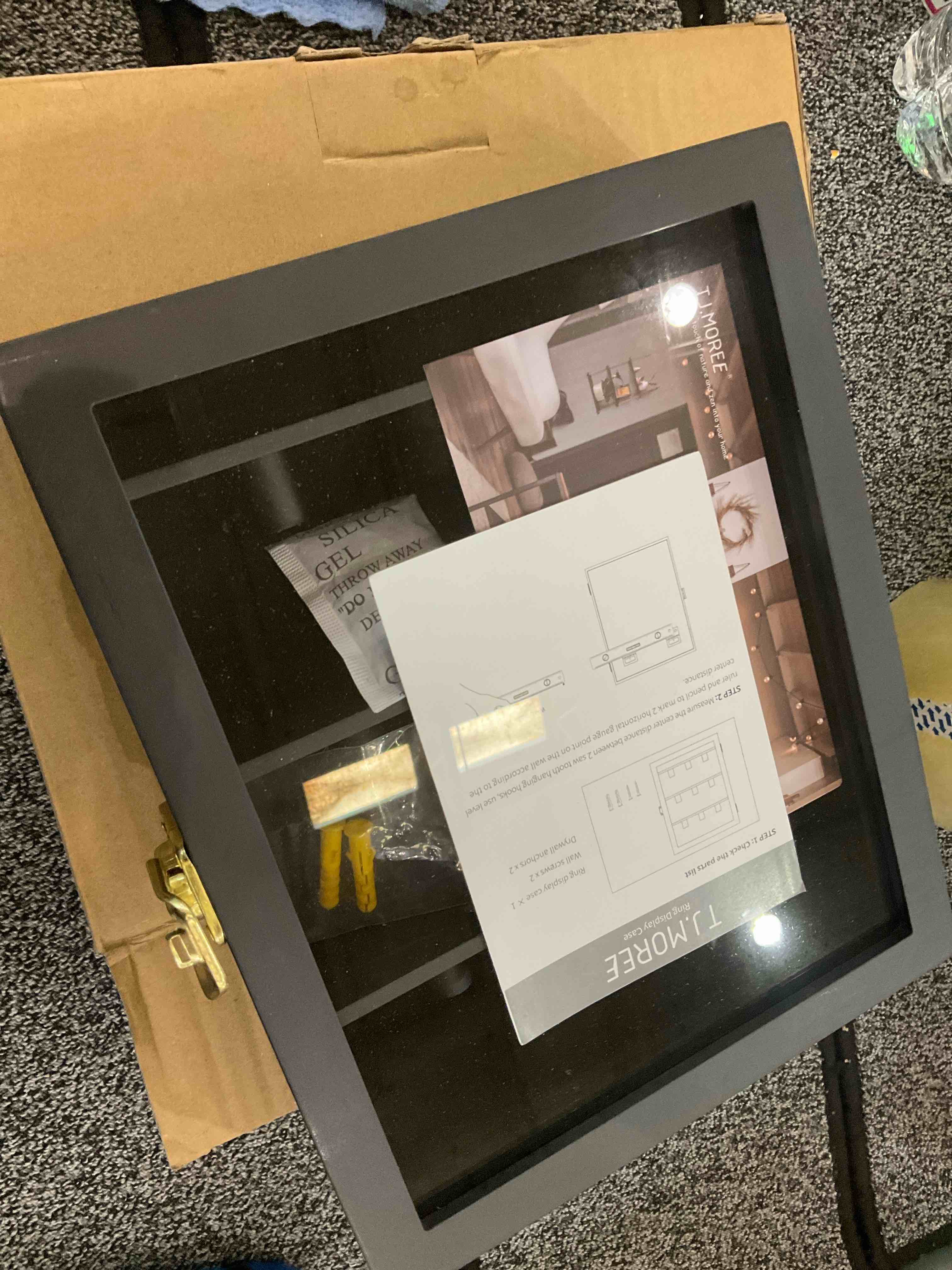 https://s3.amazonaws.com/lotting-images-prod/BargainHunt/EXS01025217_1707323757585.jpeg