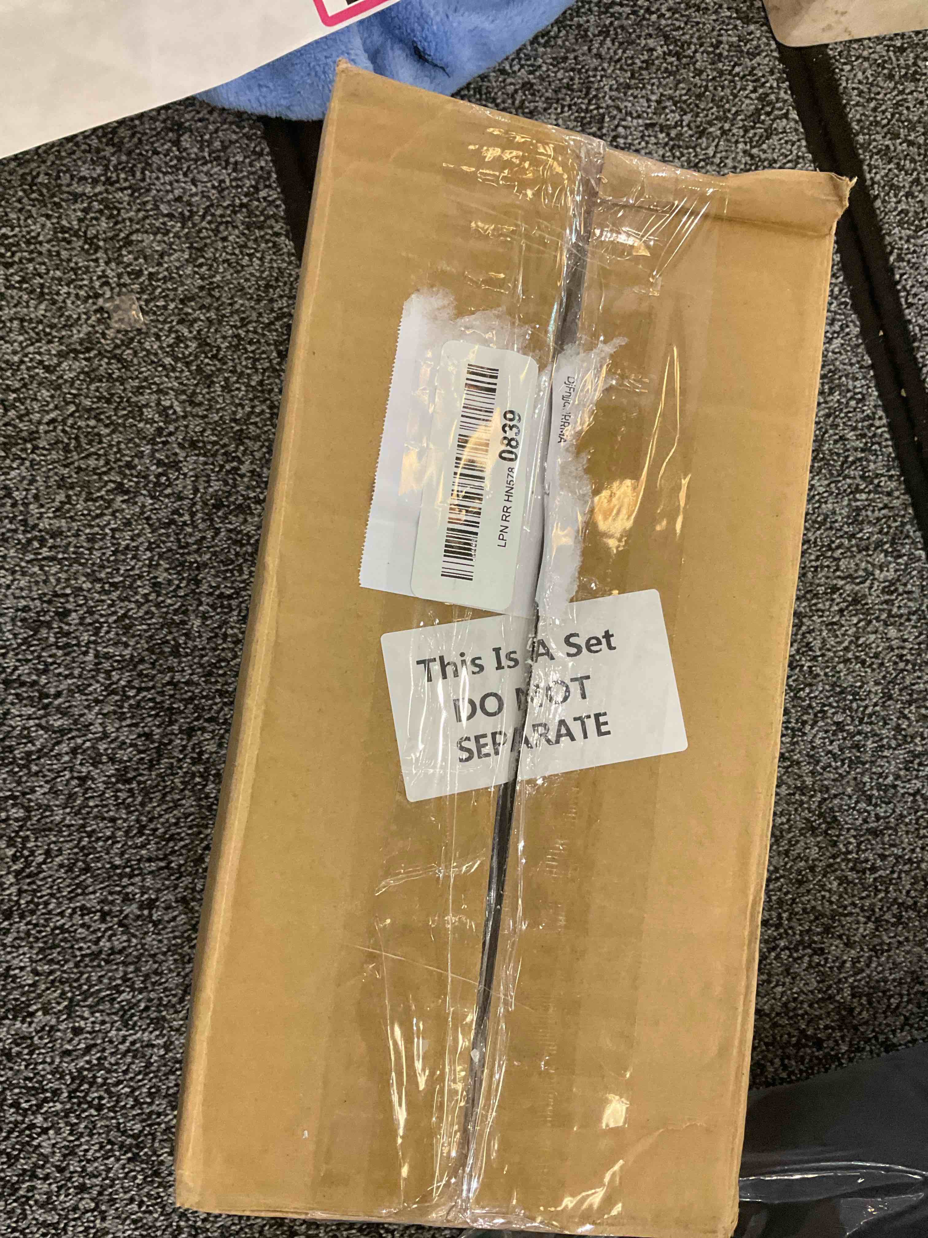 https://s3.amazonaws.com/lotting-images-prod/BargainHunt/EXS01025241_1707329051300.jpeg