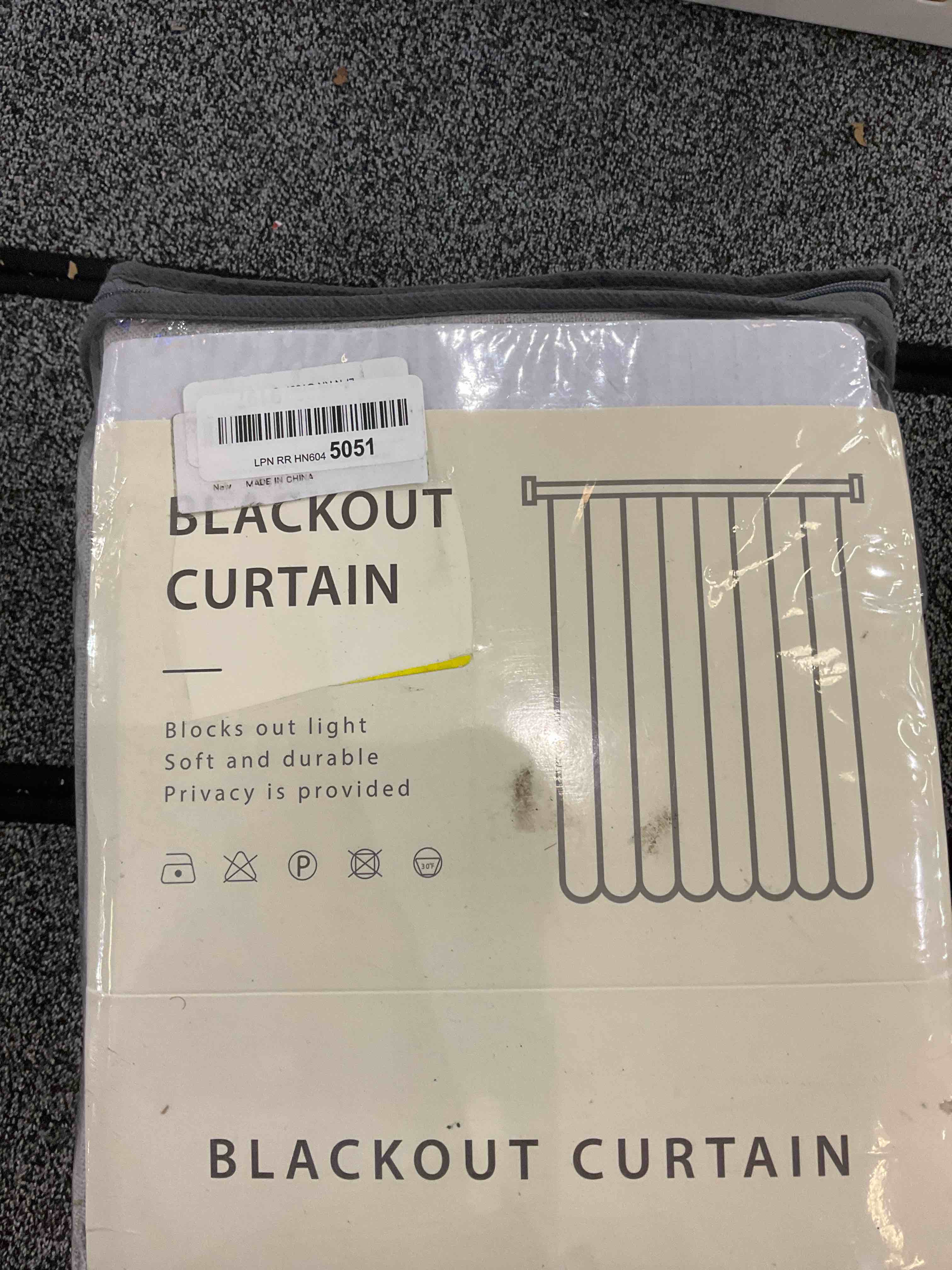 https://s3.amazonaws.com/lotting-images-prod/BargainHunt/EXS01025282_1707333972565.jpeg