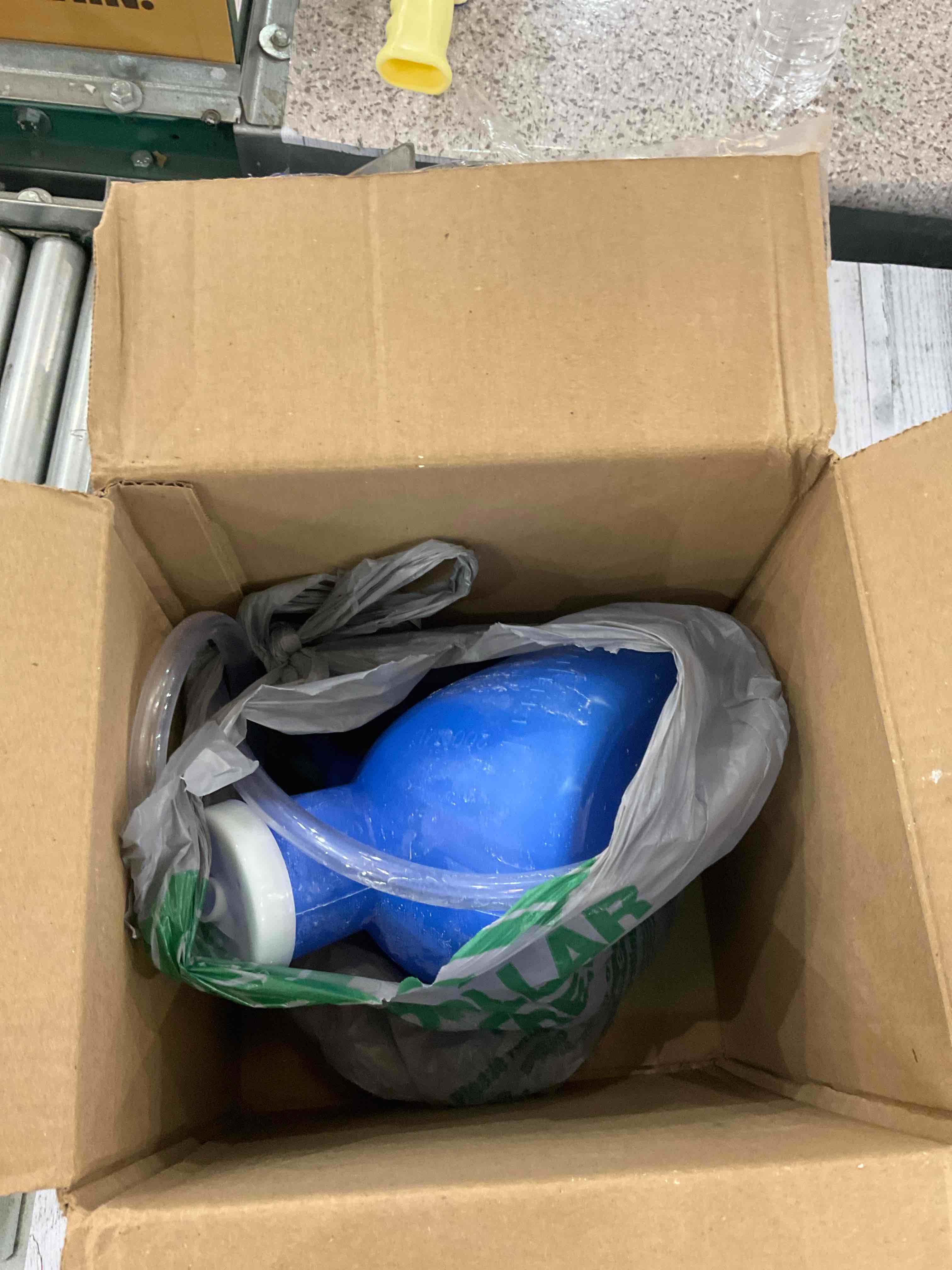 https://s3.amazonaws.com/lotting-images-prod/BargainHunt/EXS01025897_1707925688110.jpeg