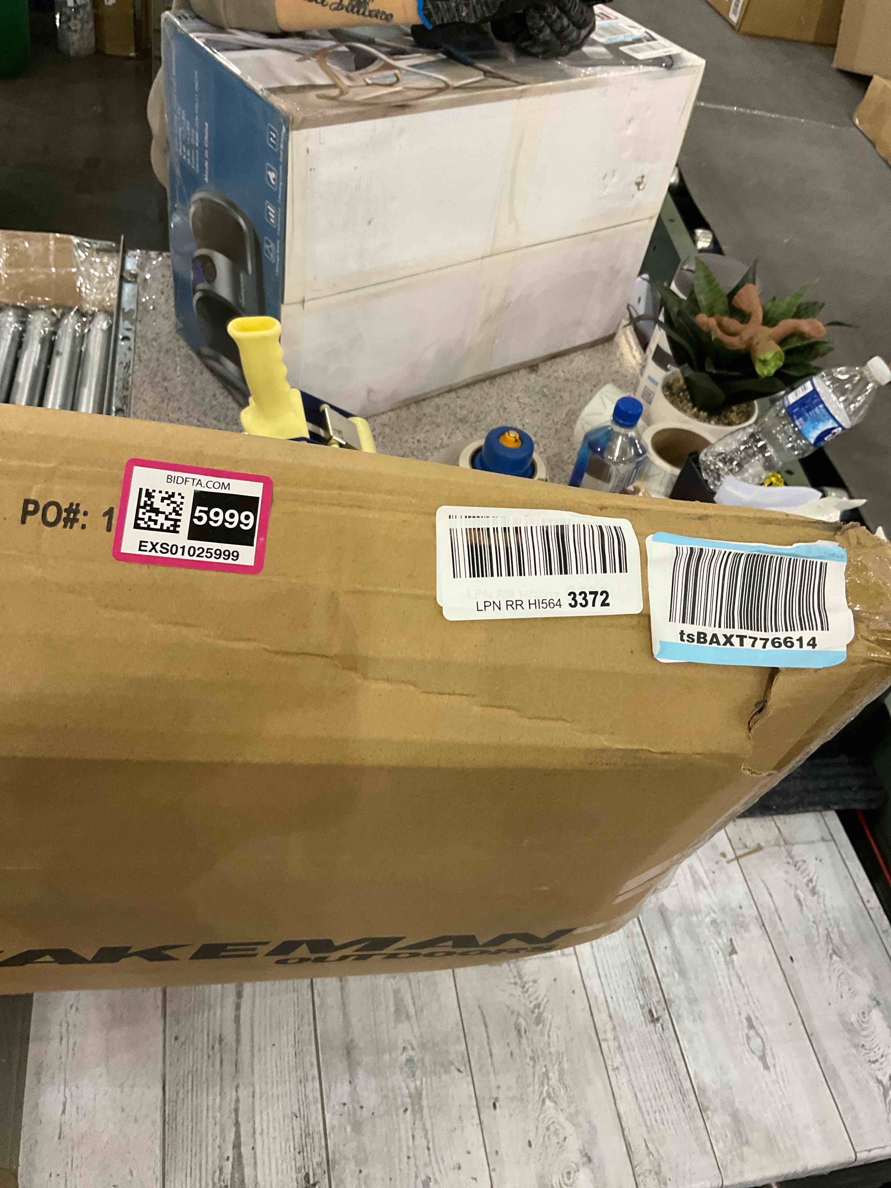 https://s3.amazonaws.com/lotting-images-prod/BargainHunt/EXS01025999_1708010548389.jpeg