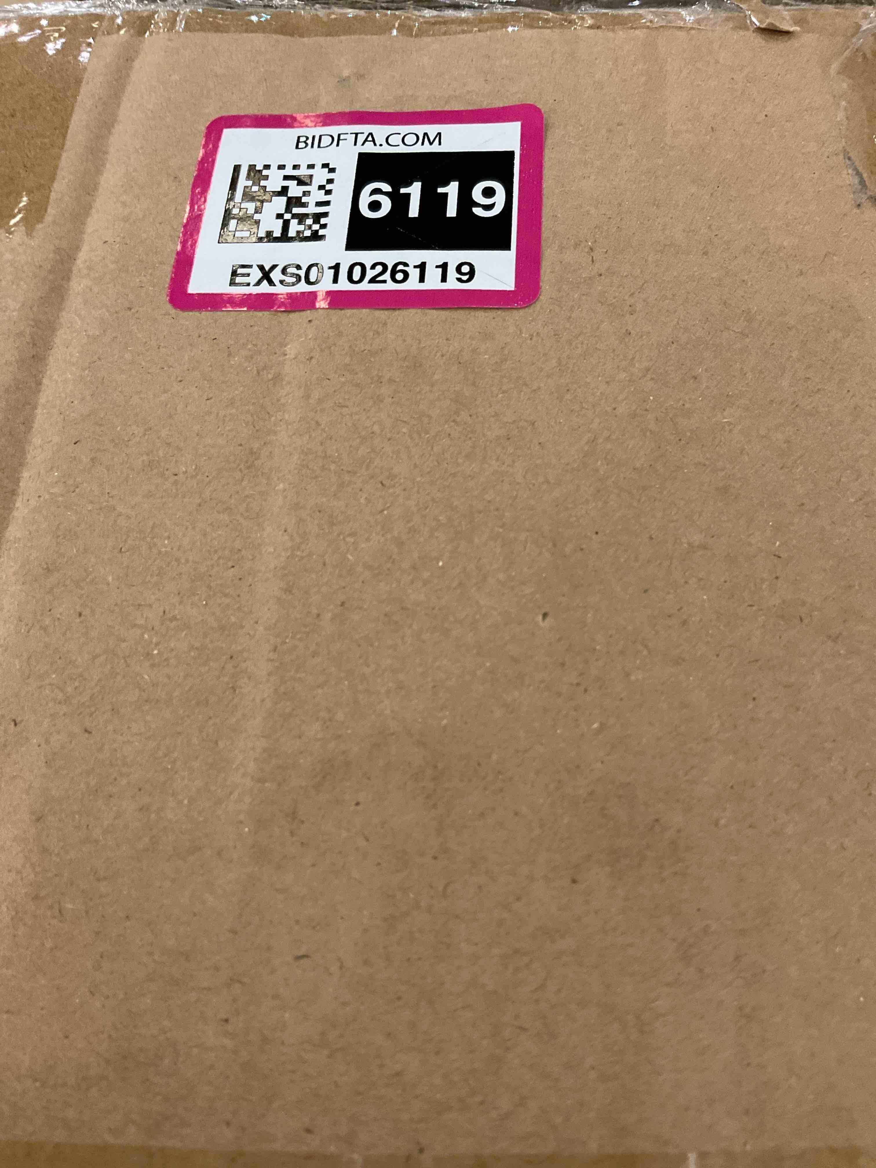 https://s3.amazonaws.com/lotting-images-prod/BargainHunt/EXS01026119_1710257380851.jpeg