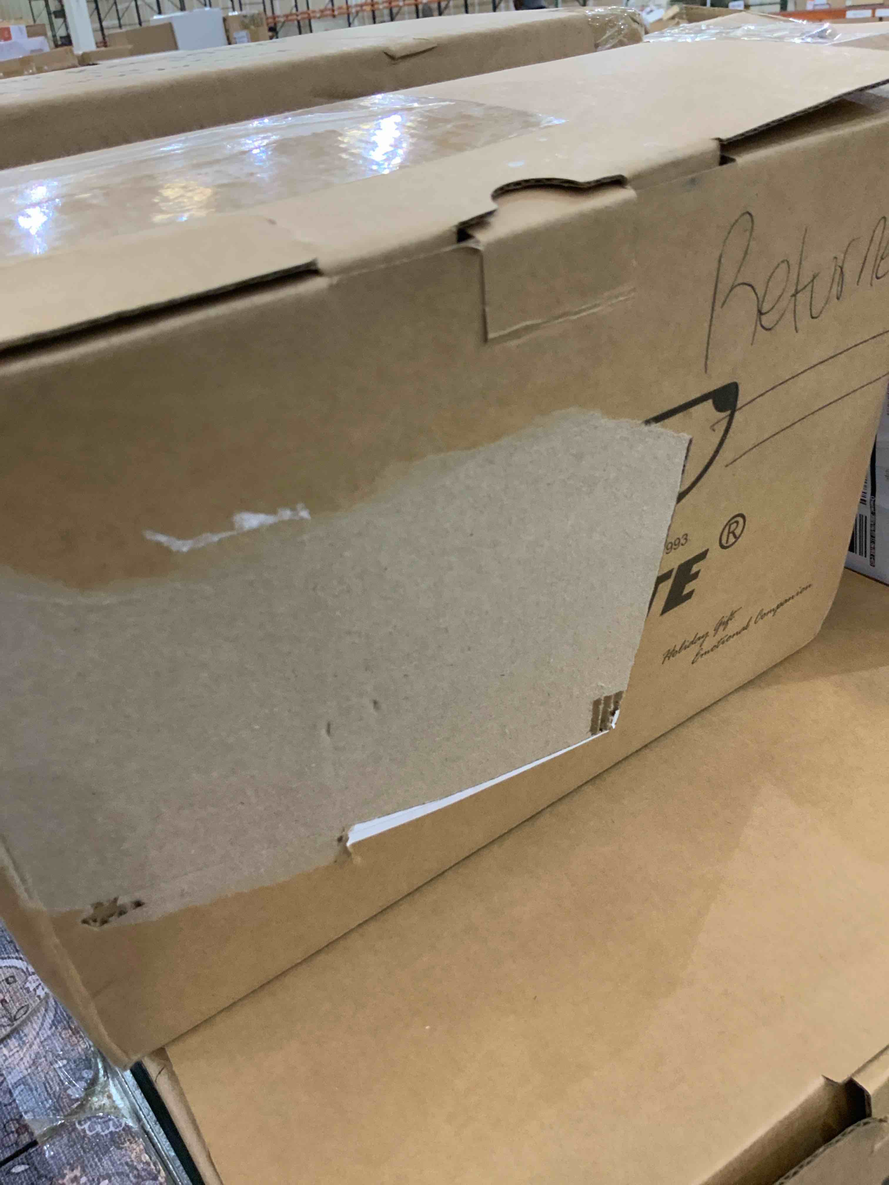https://s3.amazonaws.com/lotting-images-prod/BargainHunt/EXS01026209_1711565396387.jpeg