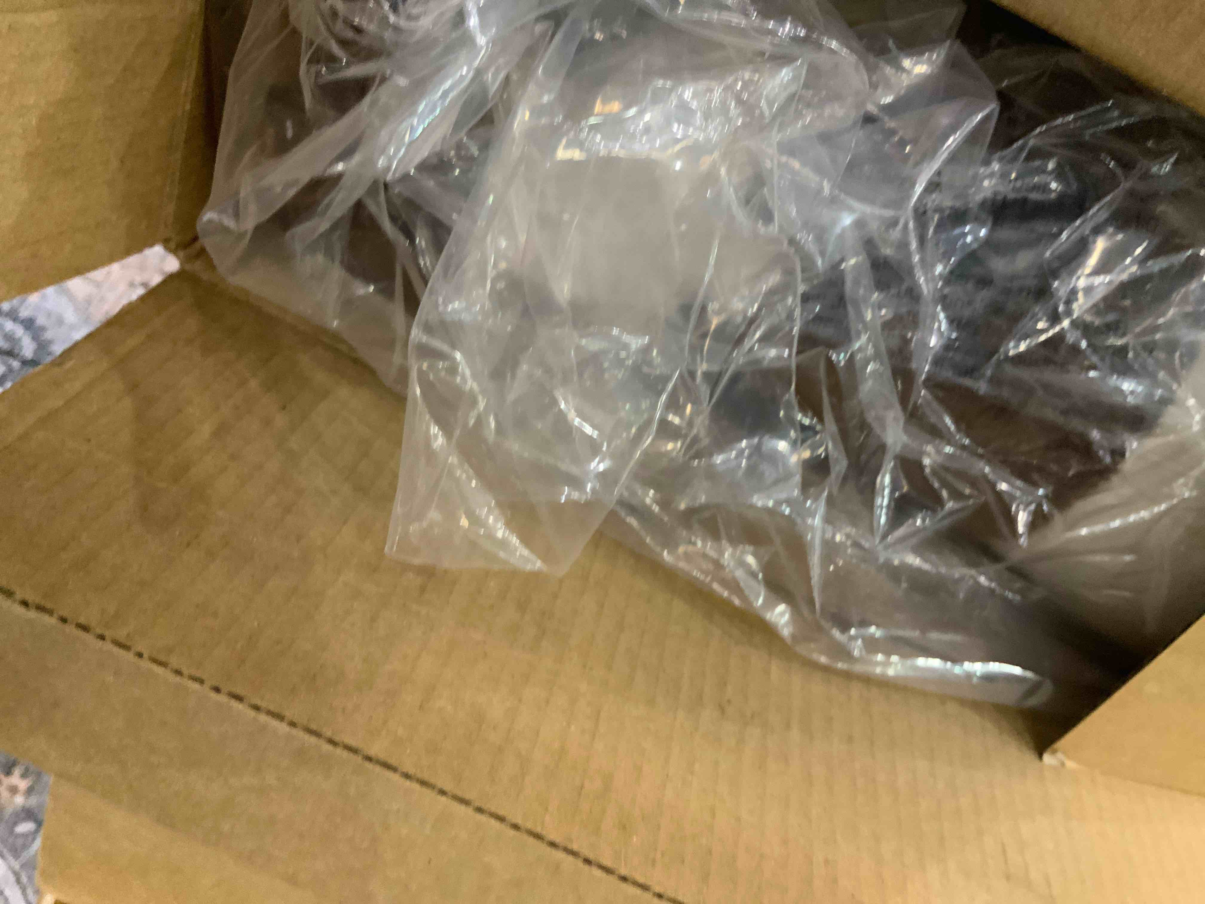 https://s3.amazonaws.com/lotting-images-prod/BargainHunt/EXS01026209_1711565409212.jpeg