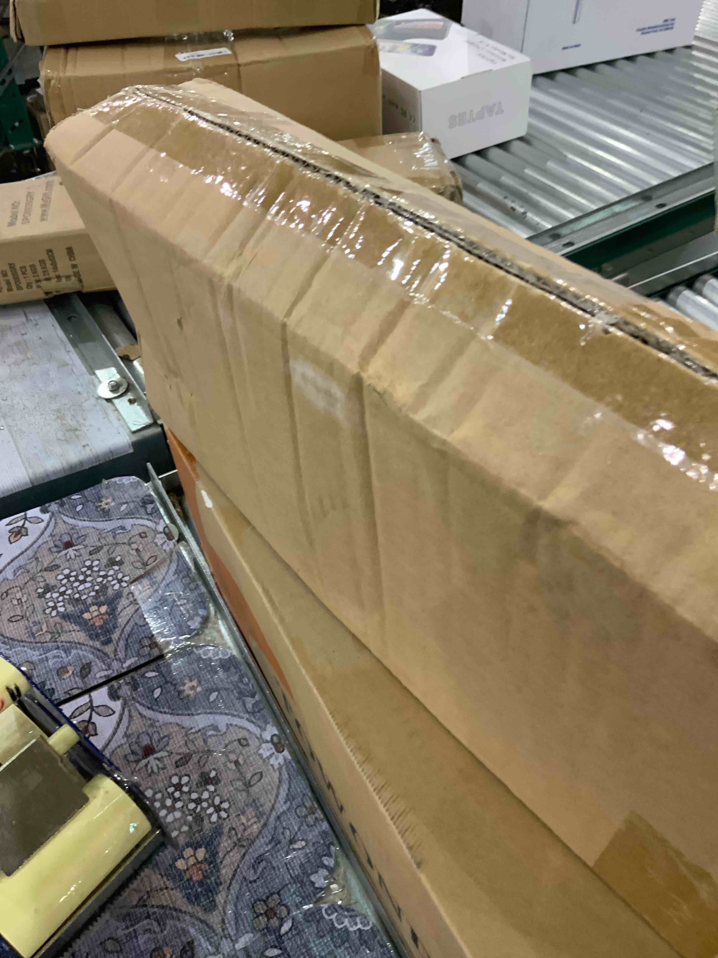 https://s3.amazonaws.com/lotting-images-prod/BargainHunt/EXS01026246_1711625626369.jpeg