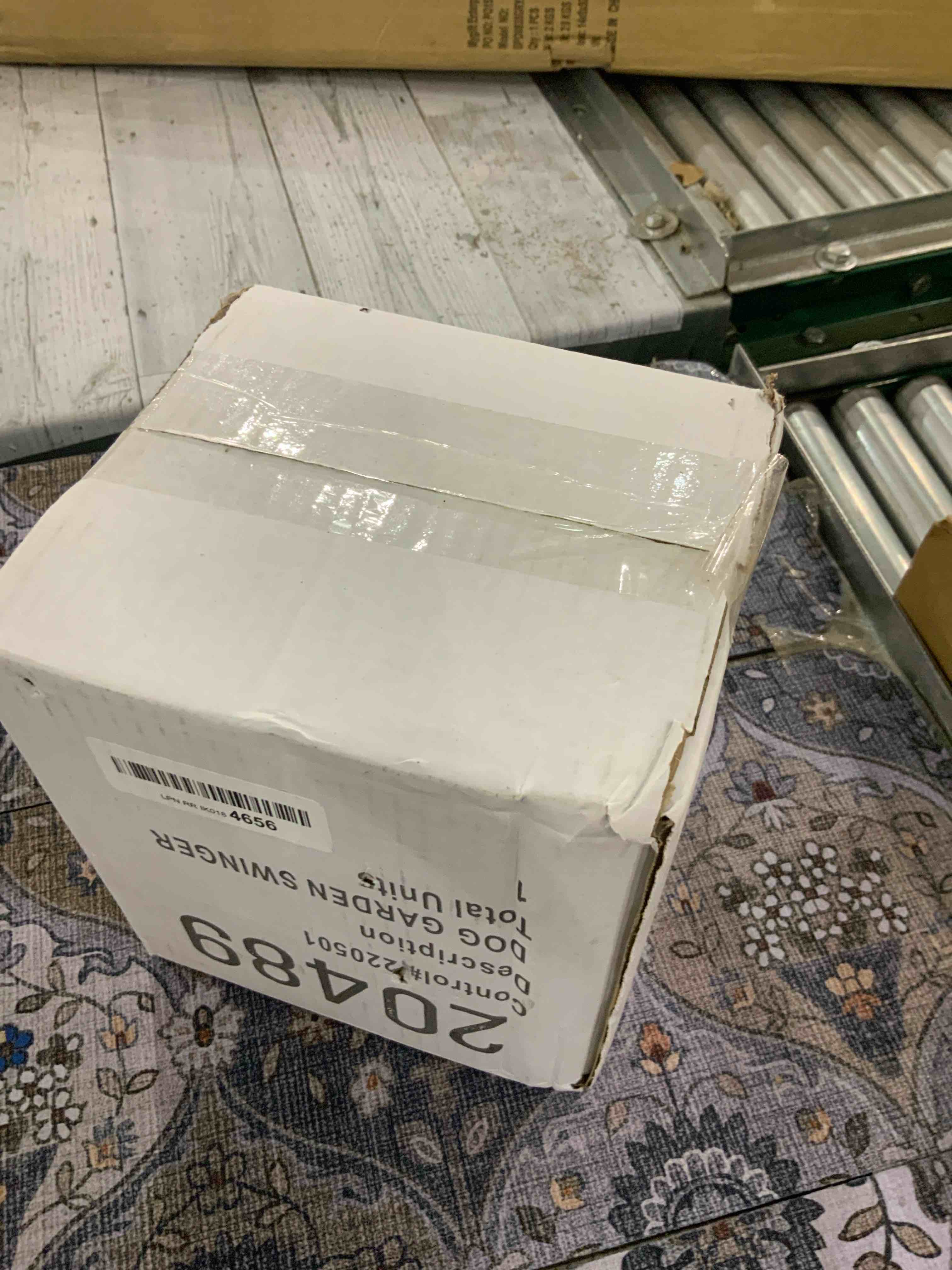 https://s3.amazonaws.com/lotting-images-prod/BargainHunt/EXS01026256_1711626366172.jpeg