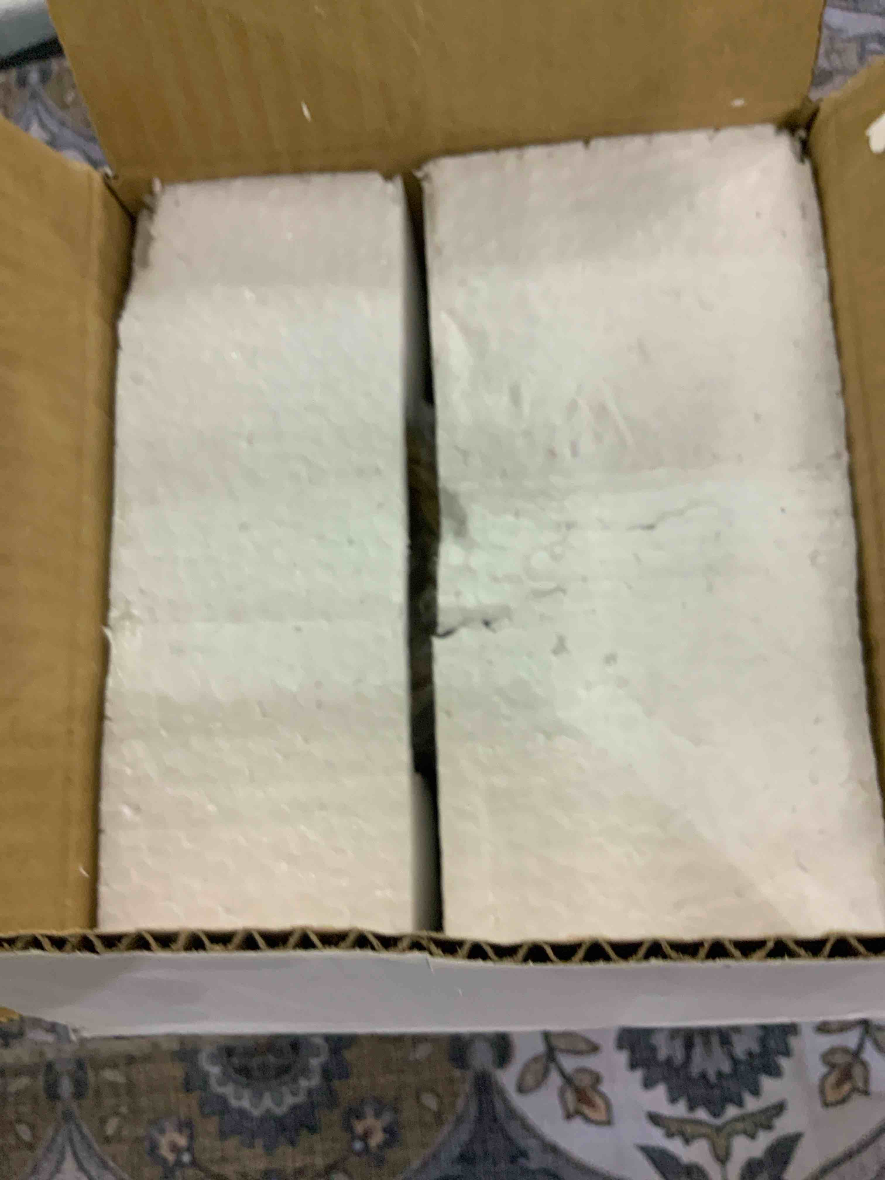 https://s3.amazonaws.com/lotting-images-prod/BargainHunt/EXS01026256_1711626376448.jpeg