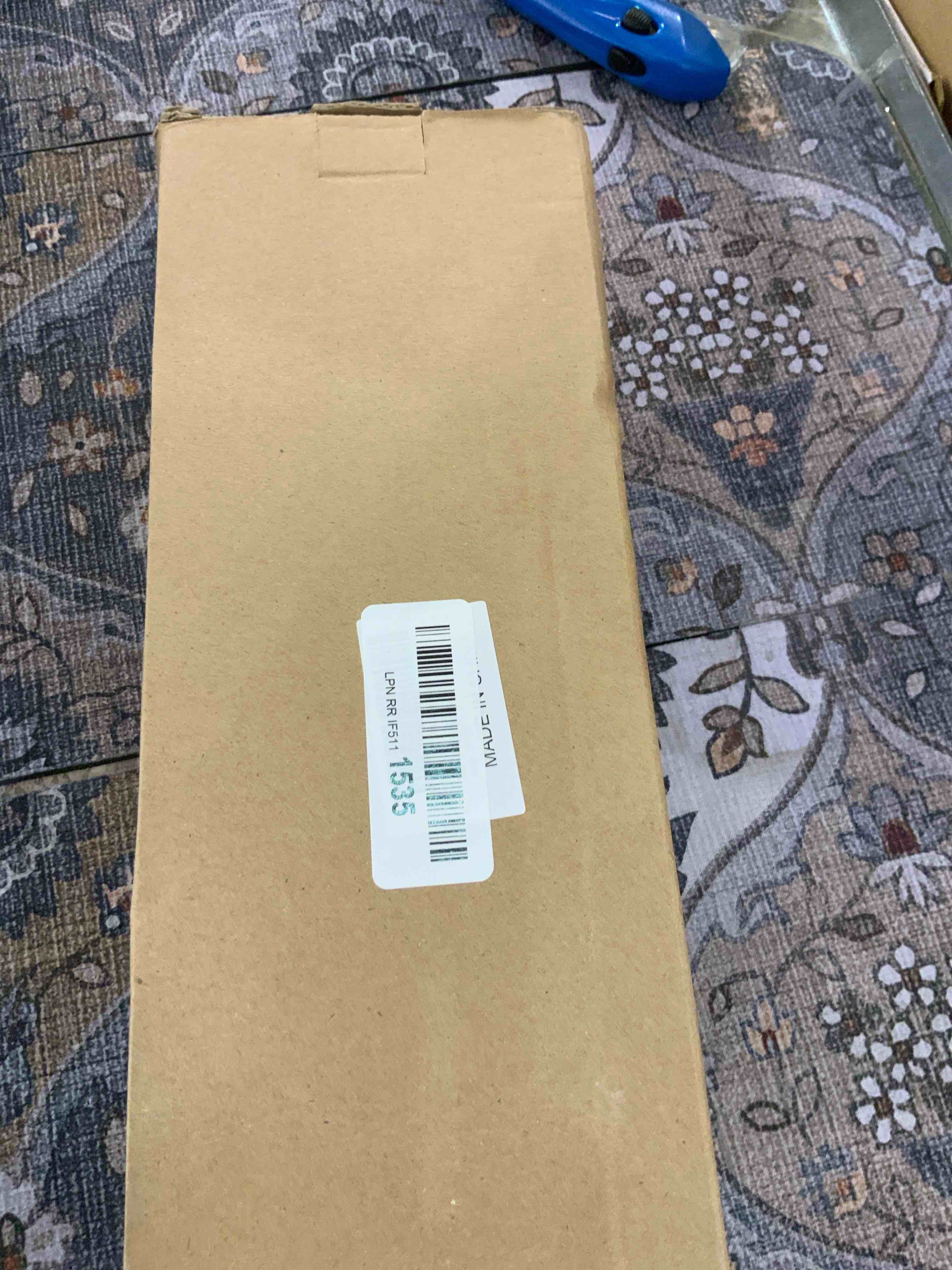 https://s3.amazonaws.com/lotting-images-prod/BargainHunt/EXS01026370_1711640295479.jpeg