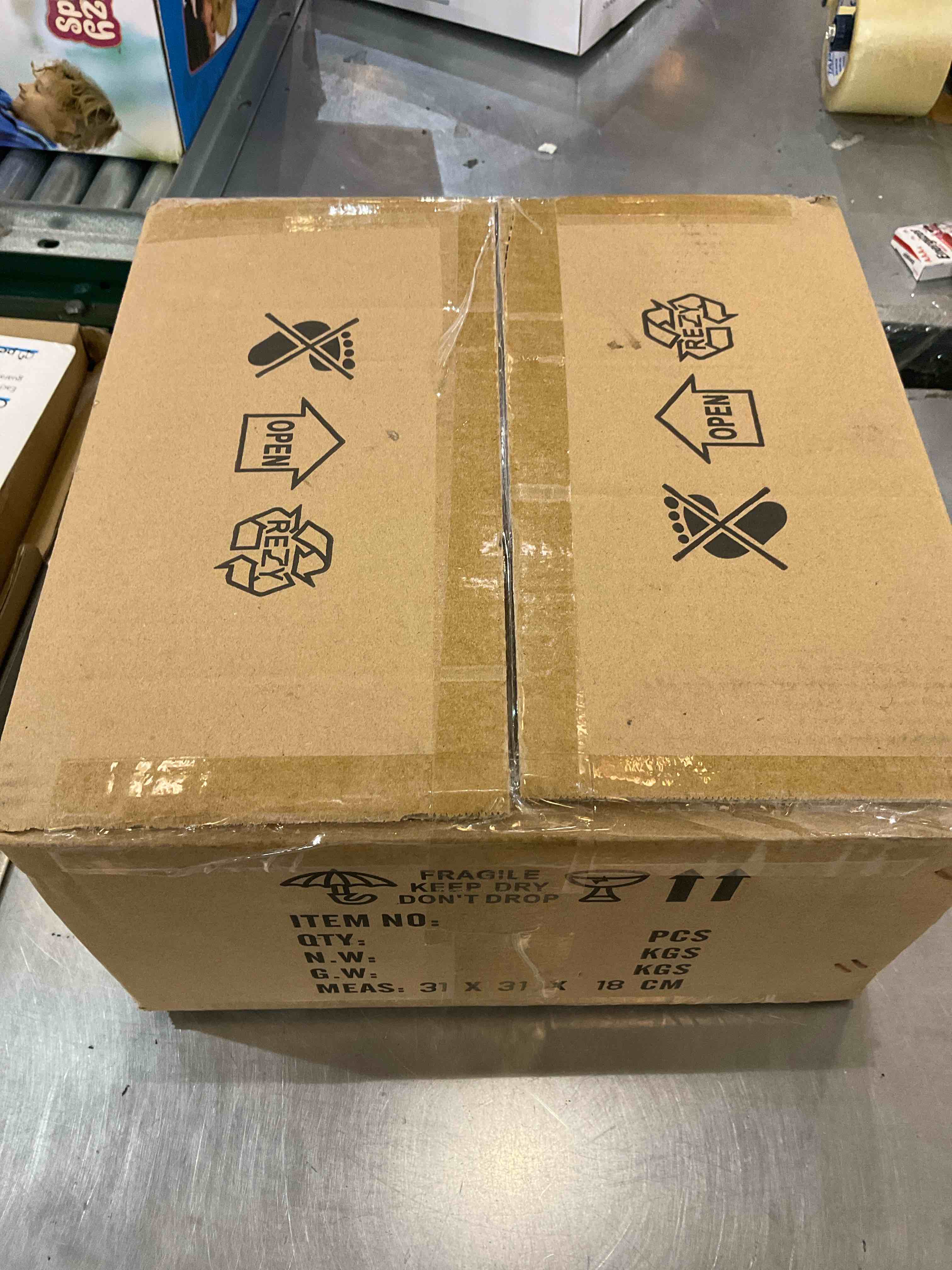 https://s3.amazonaws.com/lotting-images-prod/BargainHunt/EXS01026691_1707335890951.jpeg