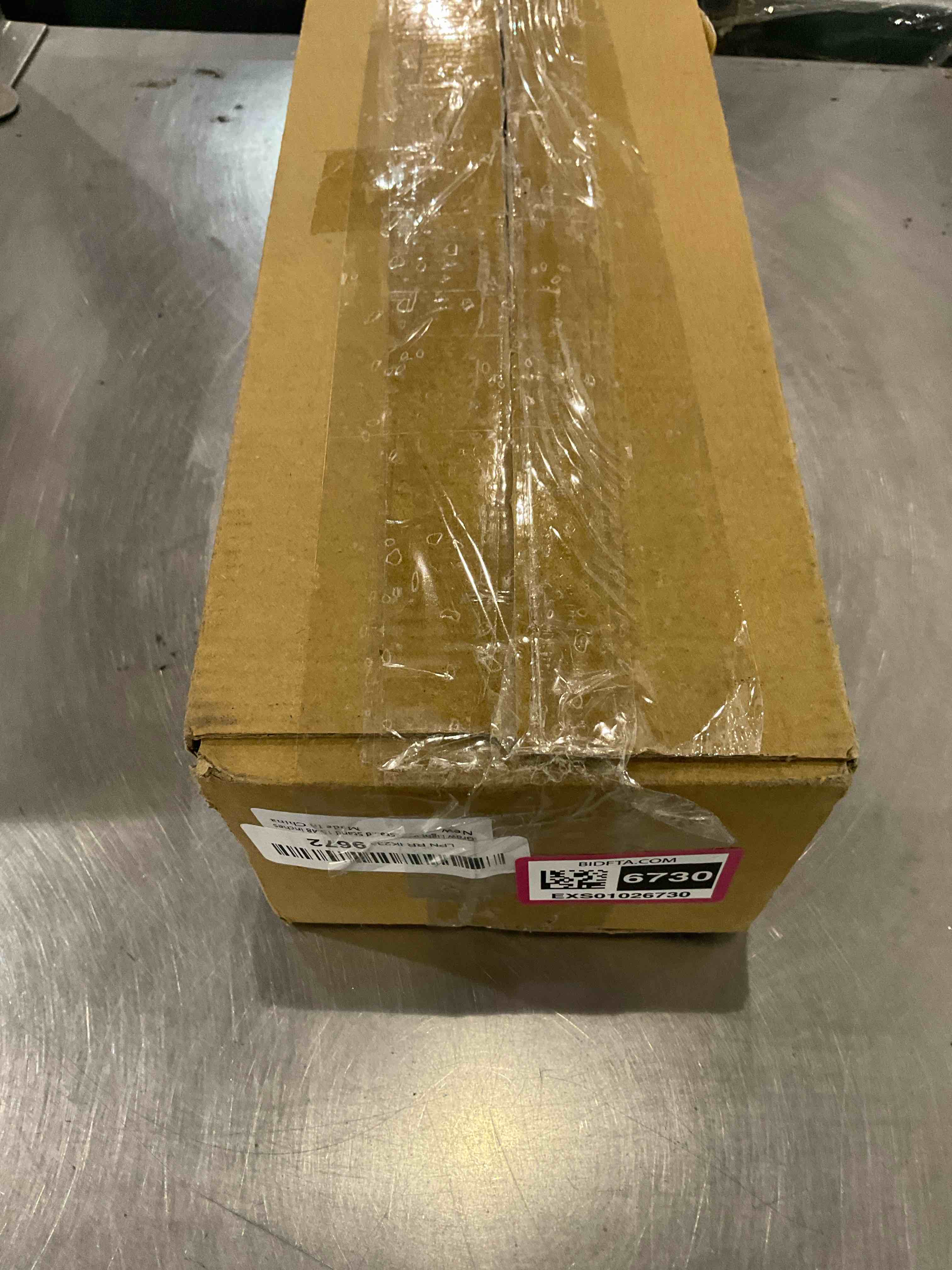 https://s3.amazonaws.com/lotting-images-prod/BargainHunt/EXS01026730_1707397778699.jpeg