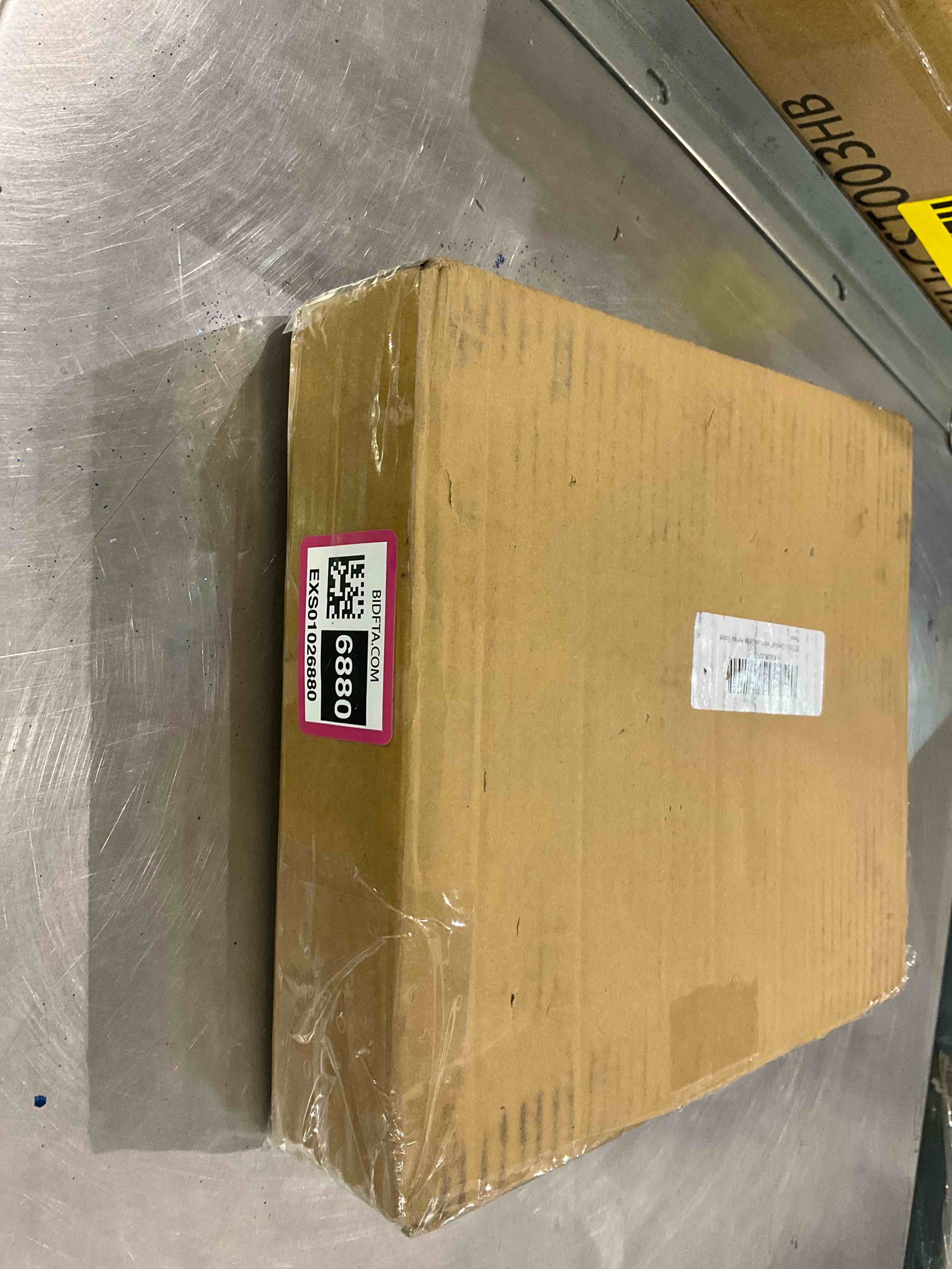 https://s3.amazonaws.com/lotting-images-prod/BargainHunt/EXS01026880_1707484937319.jpeg