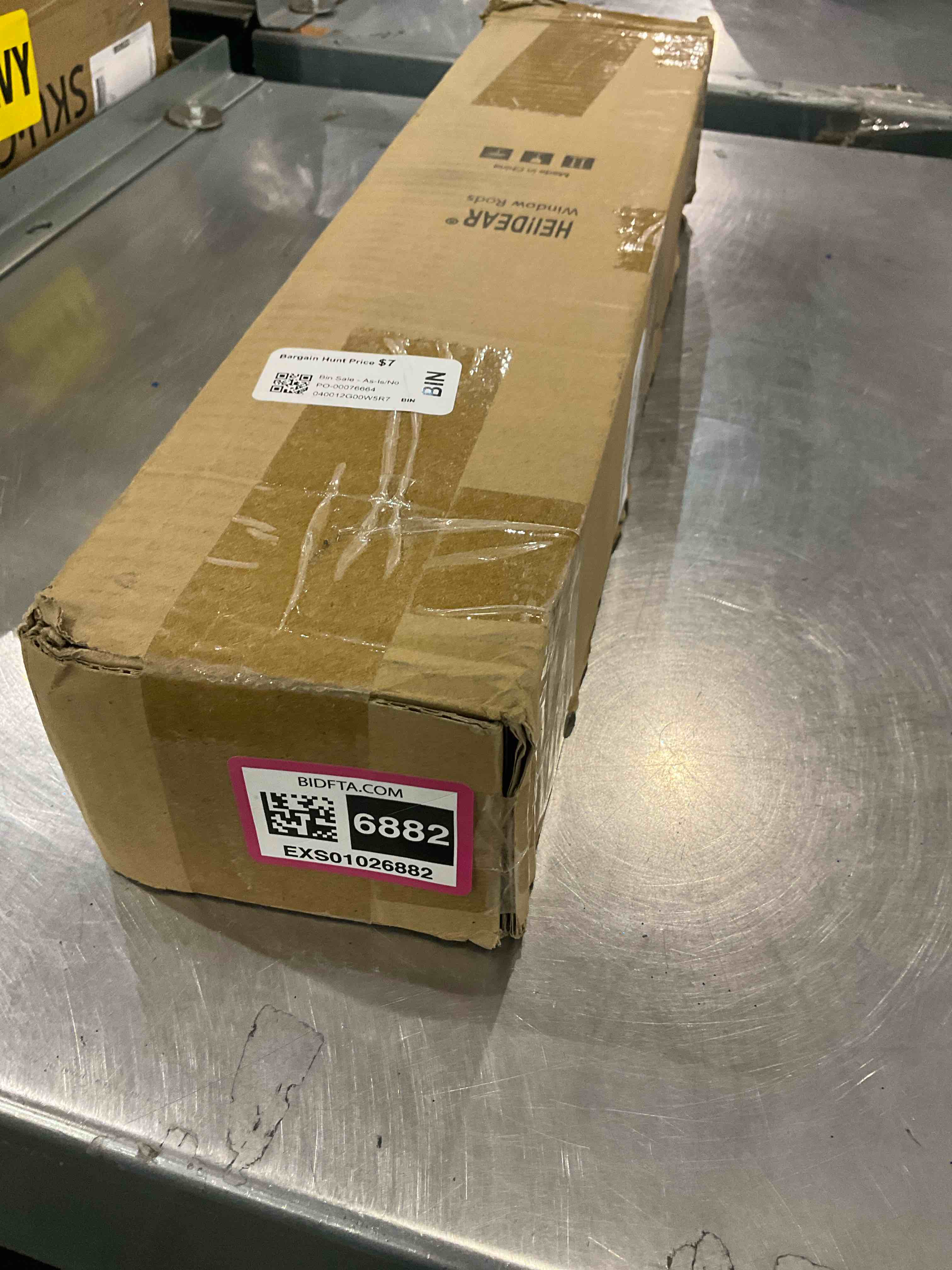 https://s3.amazonaws.com/lotting-images-prod/BargainHunt/EXS01026882_1707485252472.jpeg