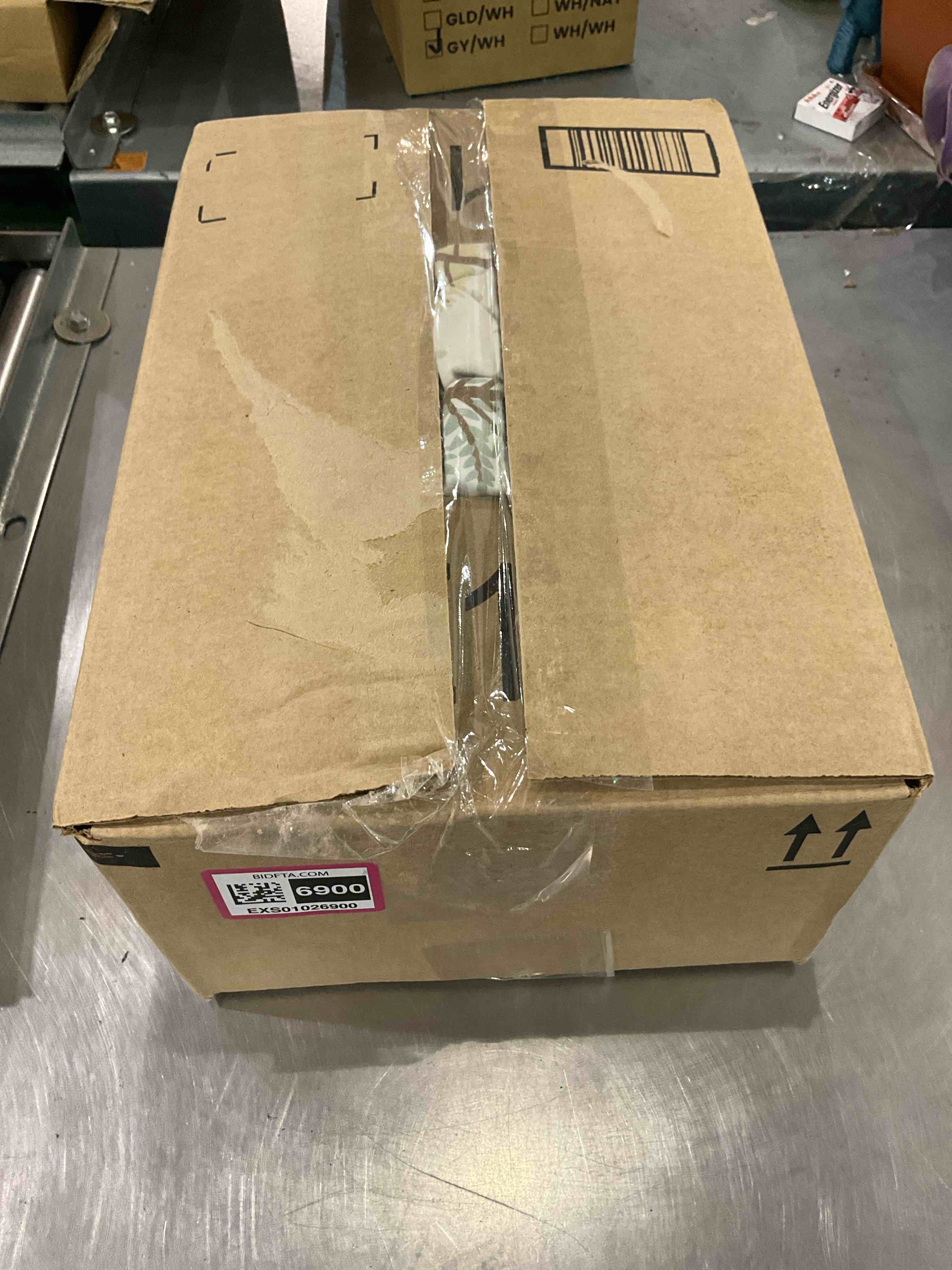 https://s3.amazonaws.com/lotting-images-prod/BargainHunt/EXS01026900_1707490005750.jpeg