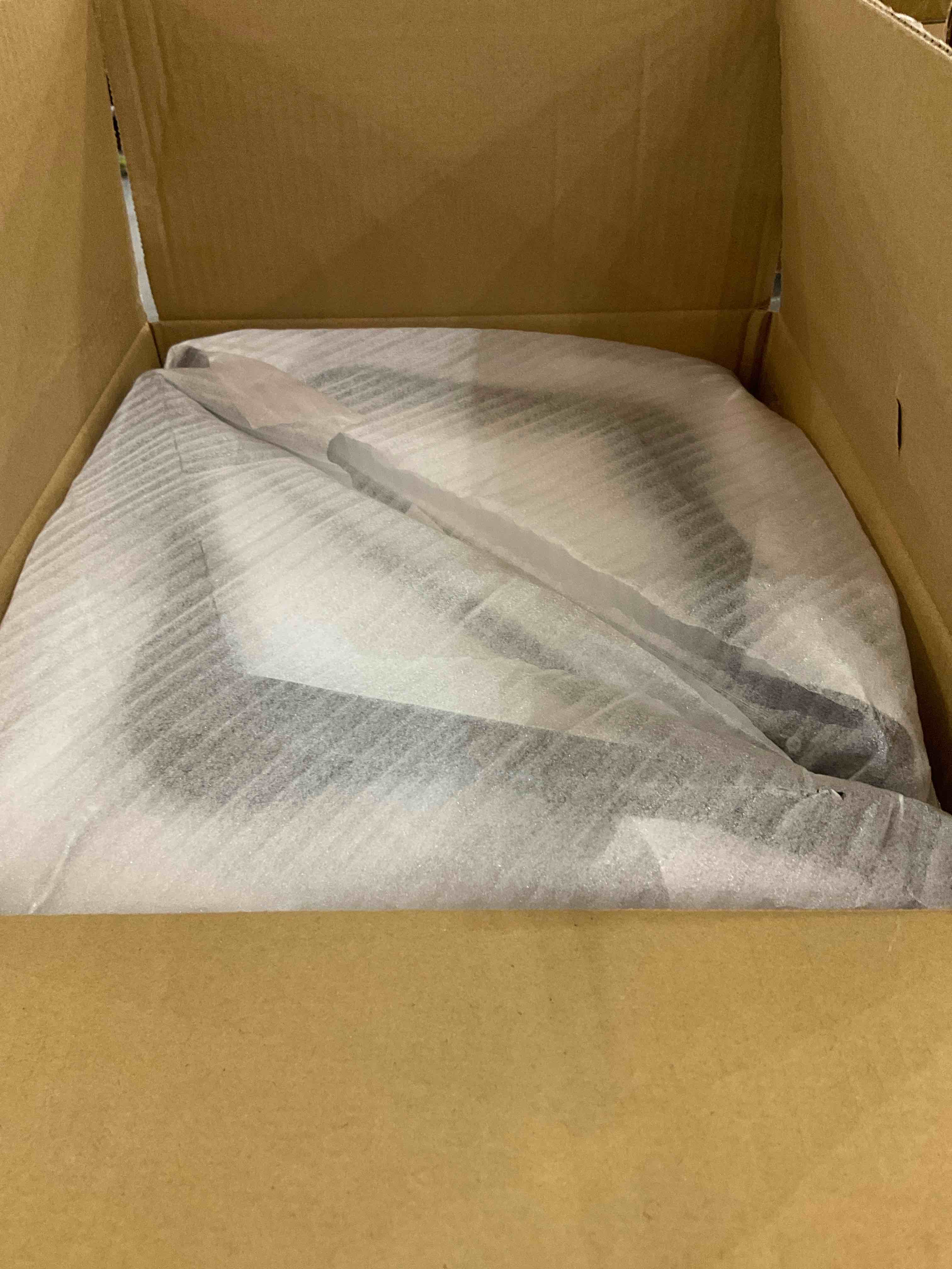 https://s3.amazonaws.com/lotting-images-prod/BargainHunt/EXS01027092_1707334086714.jpeg